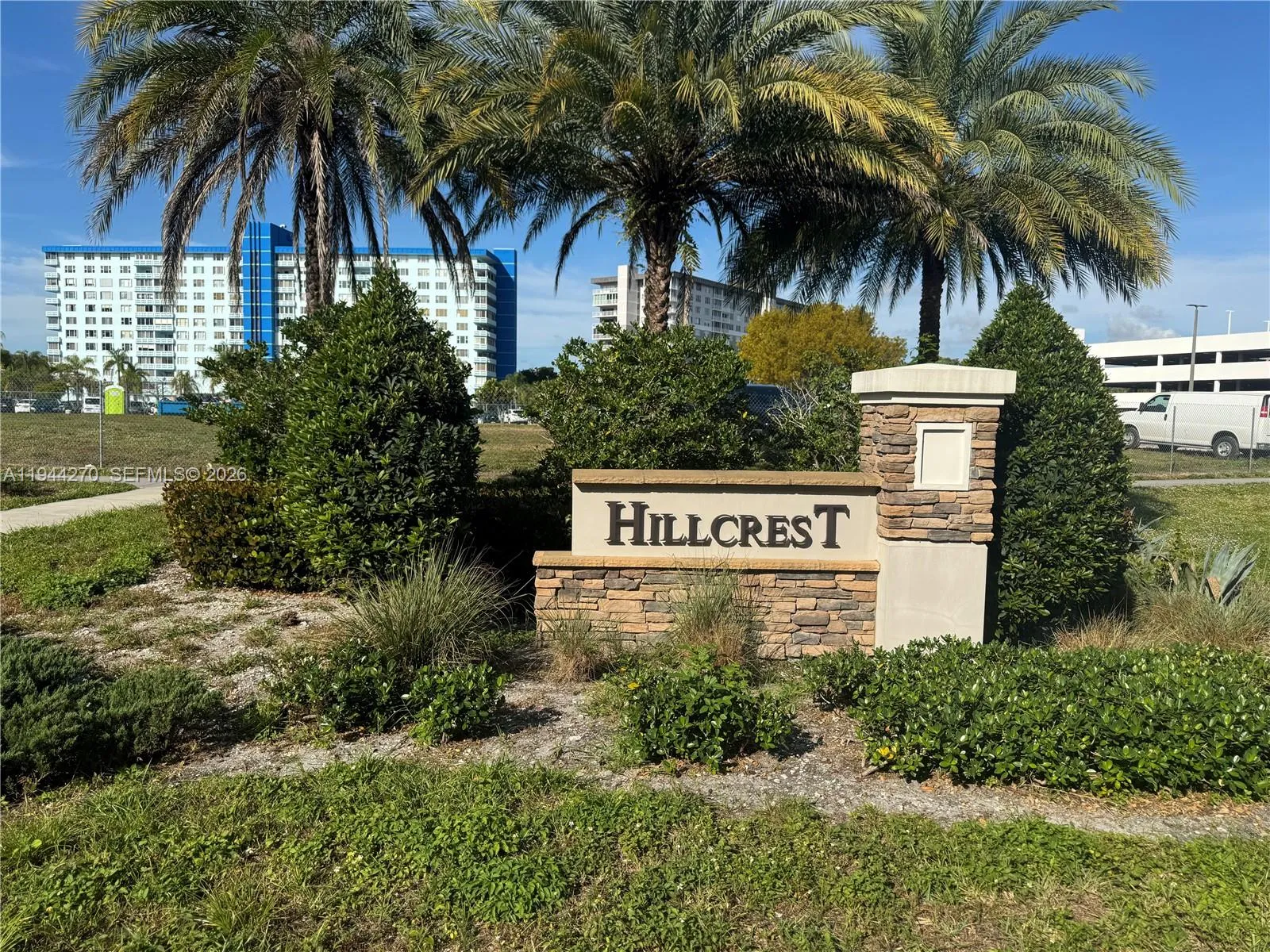 2 bedroom 2 bath for sale at 3800 Hillcrest Dr # 1222, Hollywood FL 33021