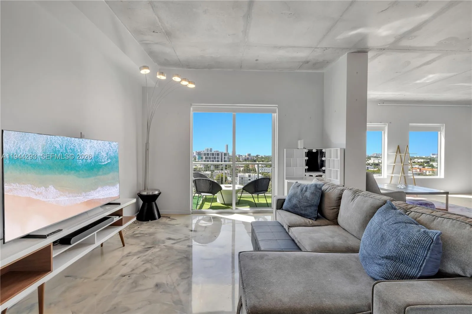 2 bedroom 2 bath for sale at 10 SW South River Dr # 1111, Miami FL 33130