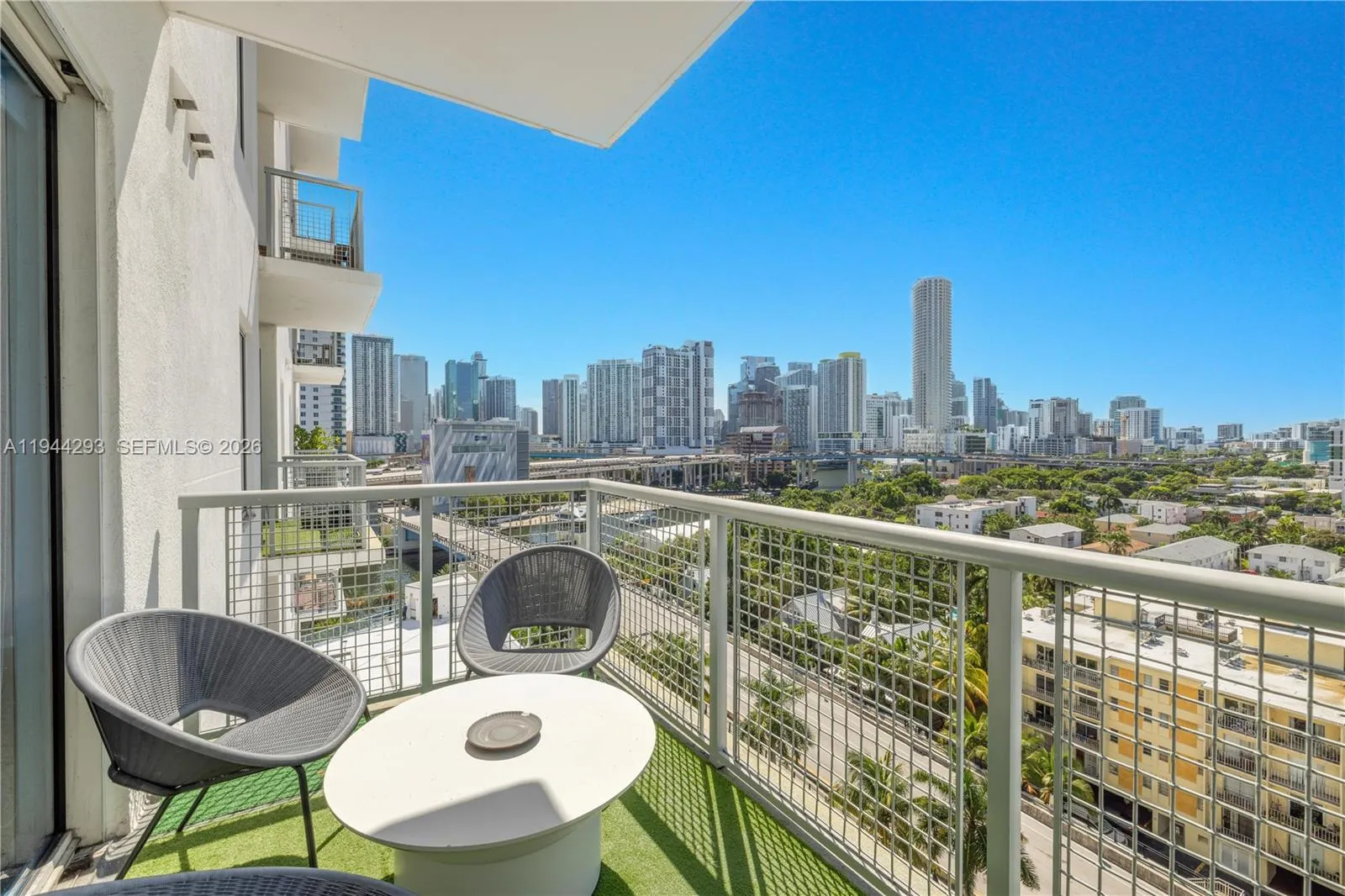 10 SW South River Dr # 1111, Miami FL 33130