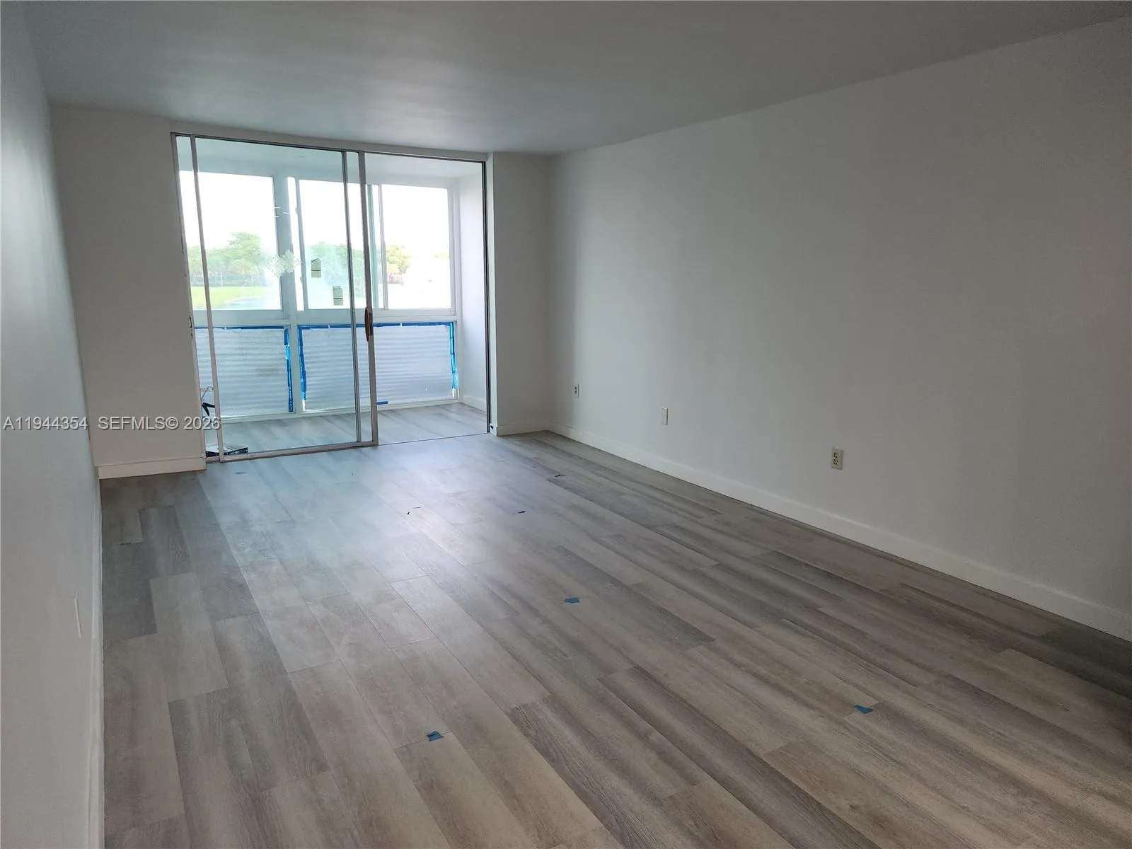 2931 E Sunrise Lakes Dr # 205, Sunrise FL 33322
