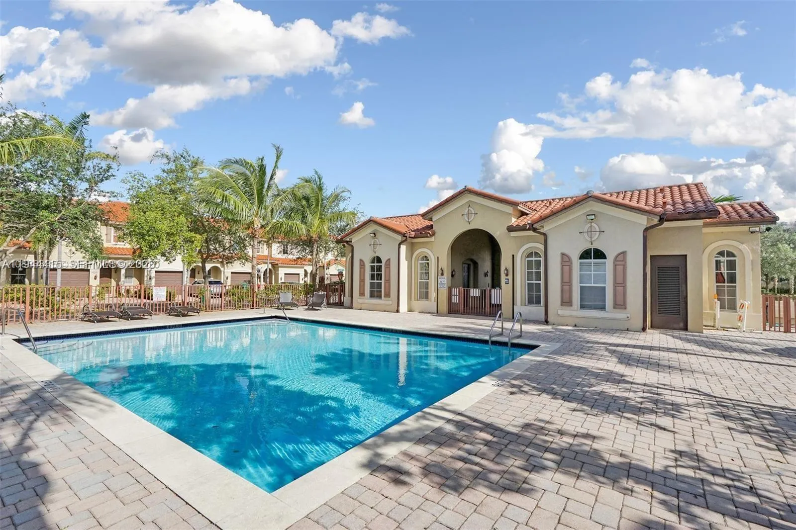 3 bedroom 2 bath for sale at 1048 NE 208th St, Miami FL 33179