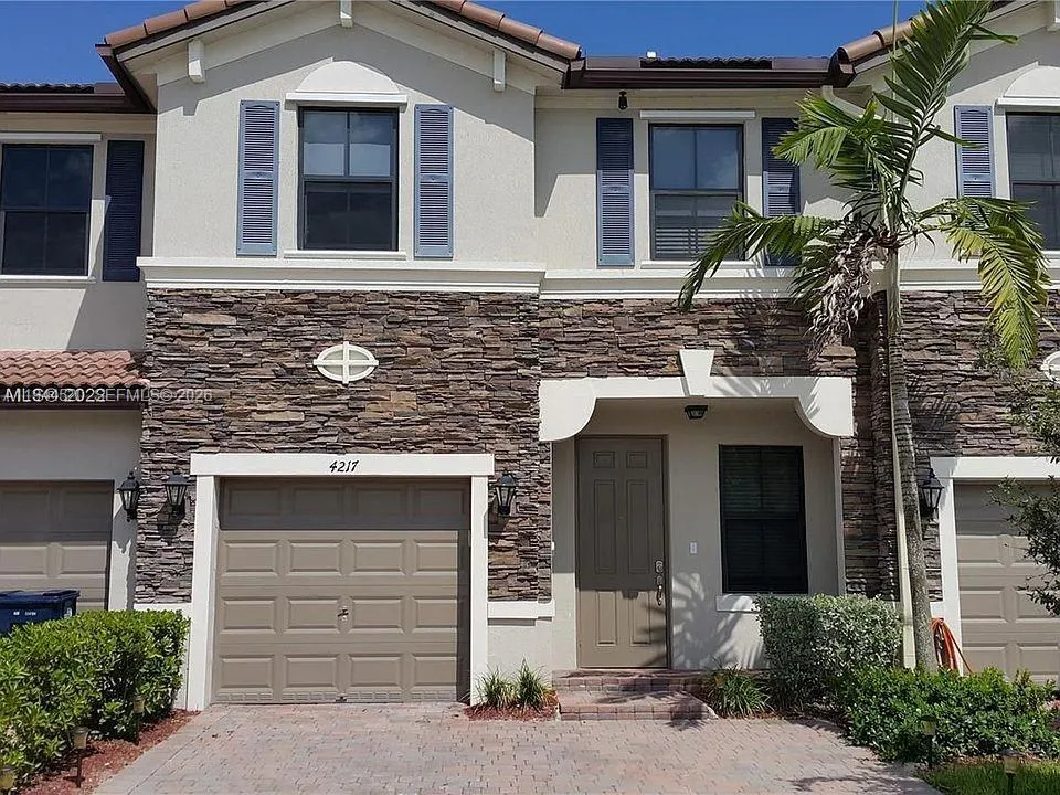 3 bedroom 2 bath for sale at 4217 SW 164th Ct, Miami FL 33185
