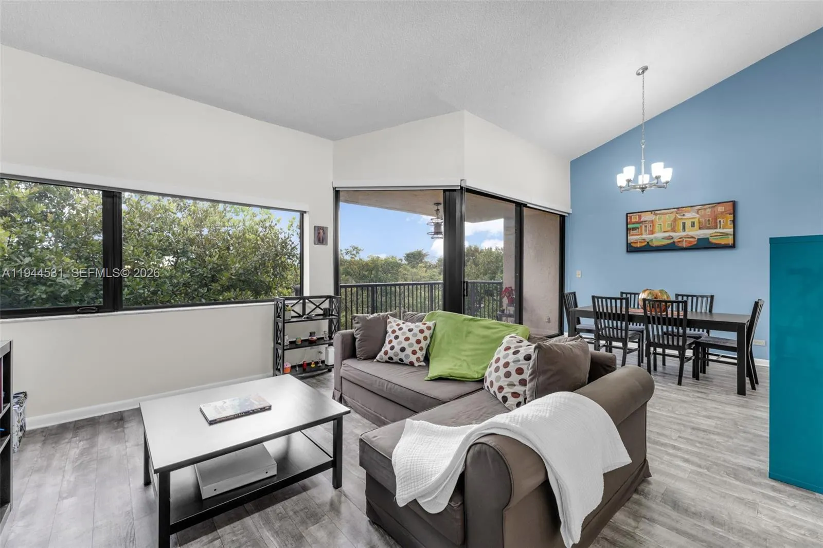 2 bedroom 2 bath for sale at 6701 SW 116th Ct # 406, Miami FL 33173