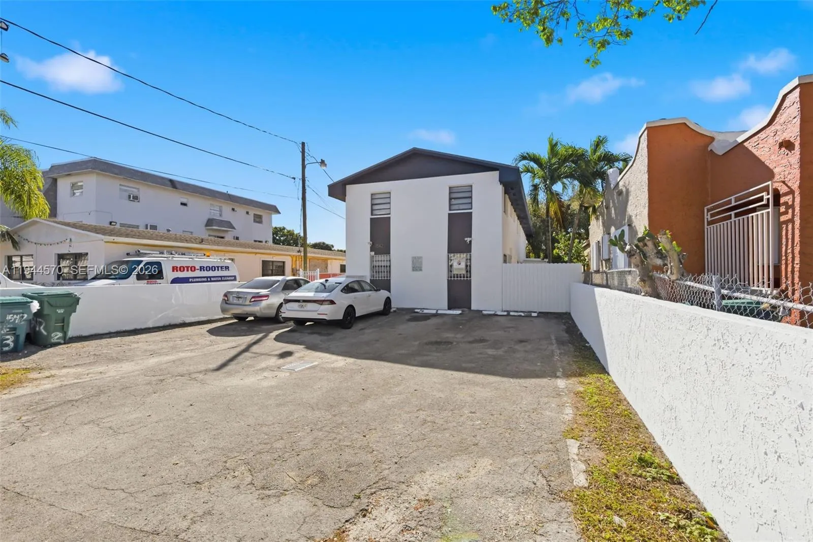 1542 NW 35th St, Miami FL 33142