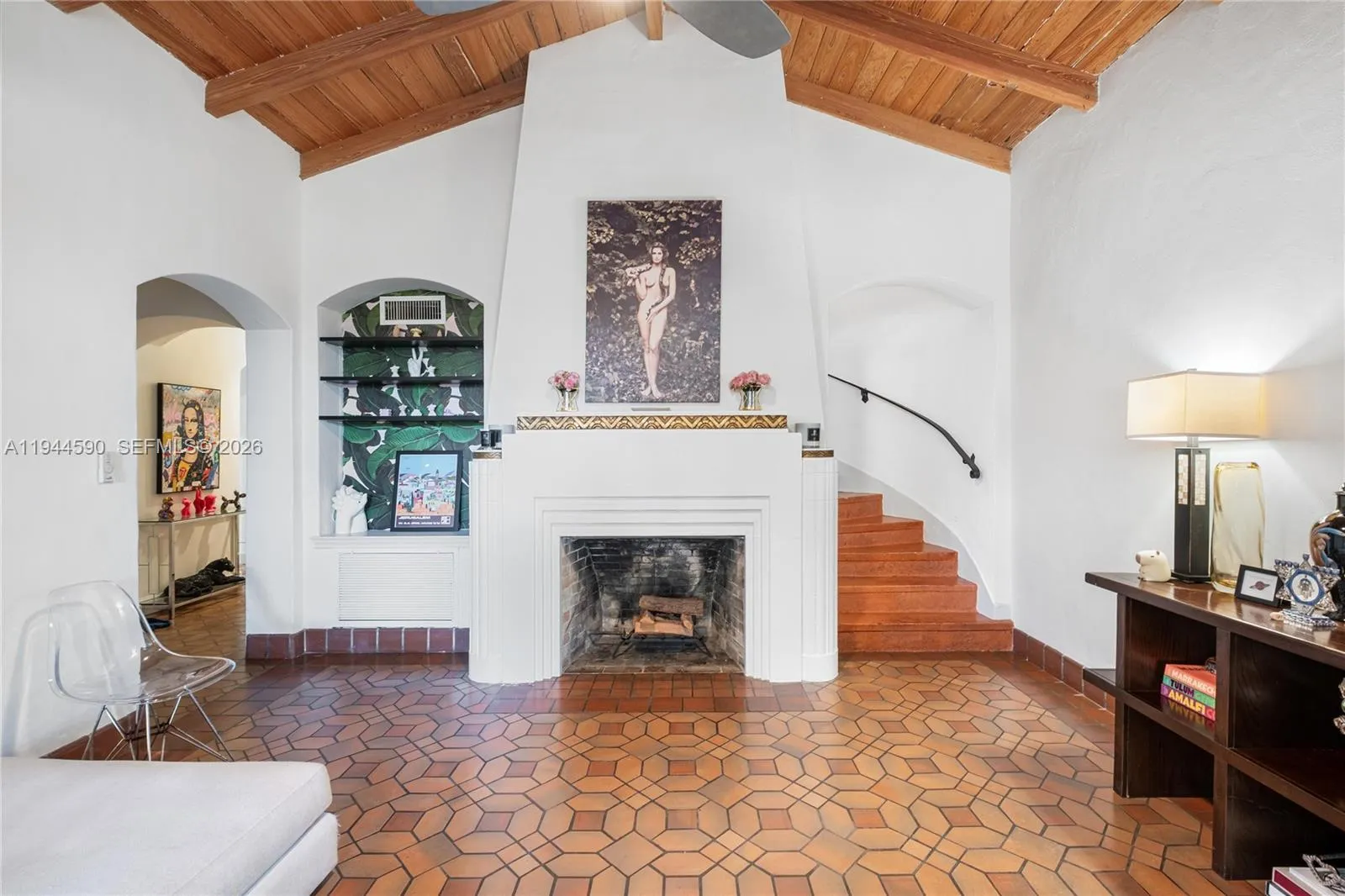 320 W 26th St, Miami Beach FL 33140