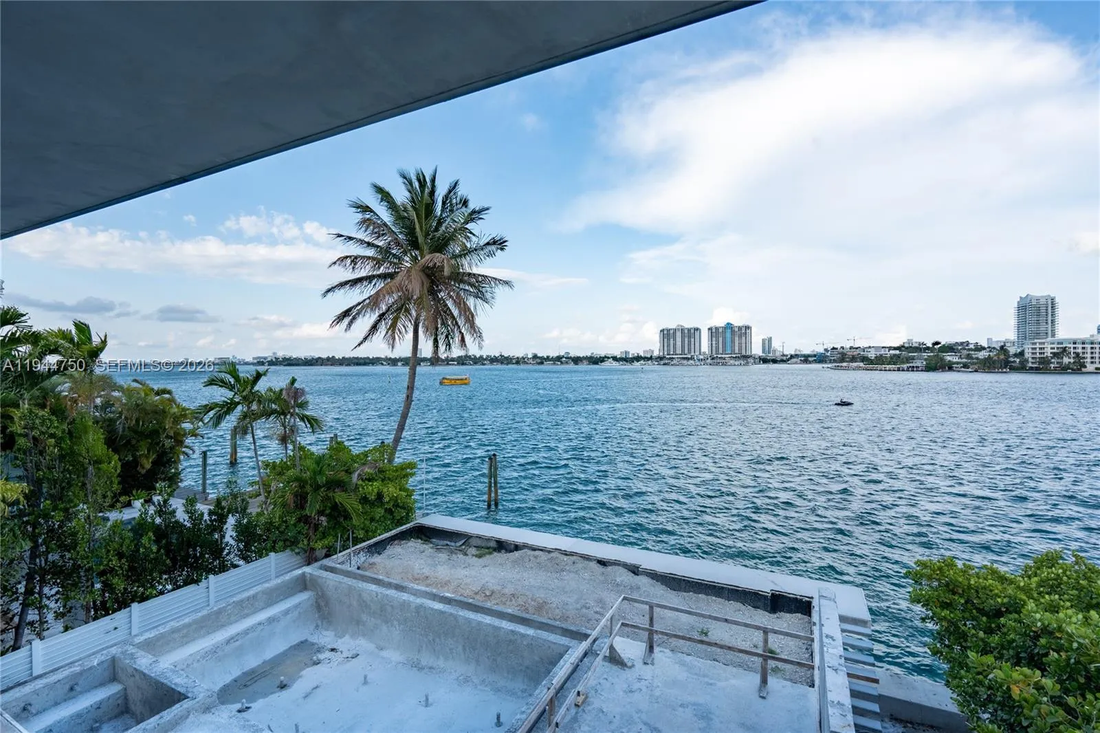 333 E Rivo Alto Dr, Miami Beach FL 33139