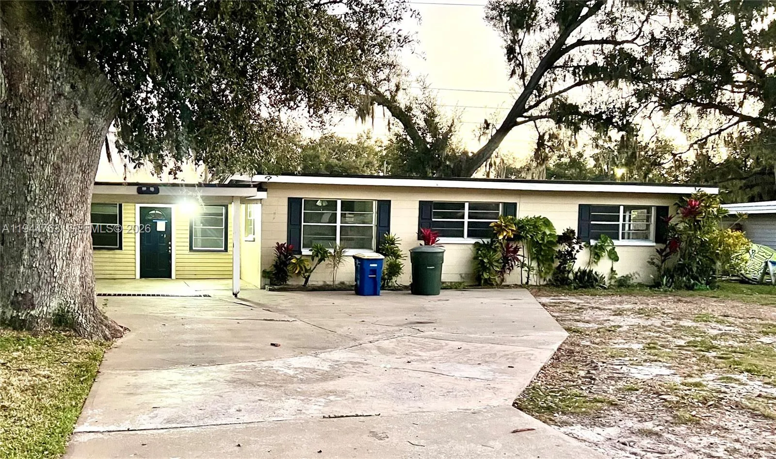 3 bedroom 2 bath for sale at 565 Forrest Dr, Other City - In The State Of Florida FL 33830