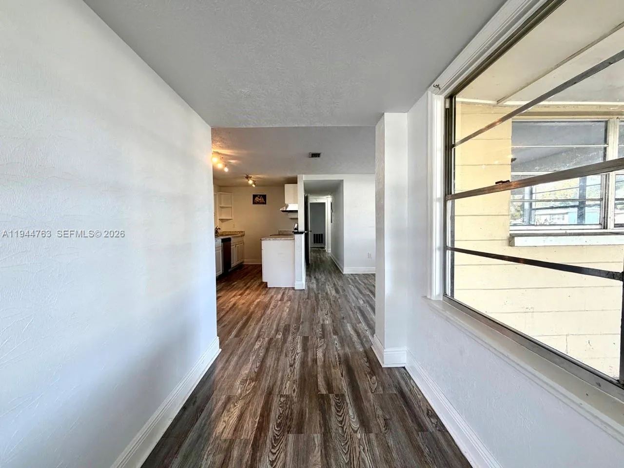 565 Forrest Dr, Other City - In The State Of Florida FL 33830