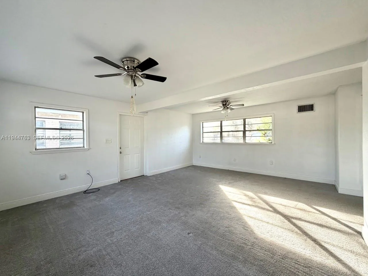 565 Forrest Dr, Other City - In The State Of Florida FL 33830