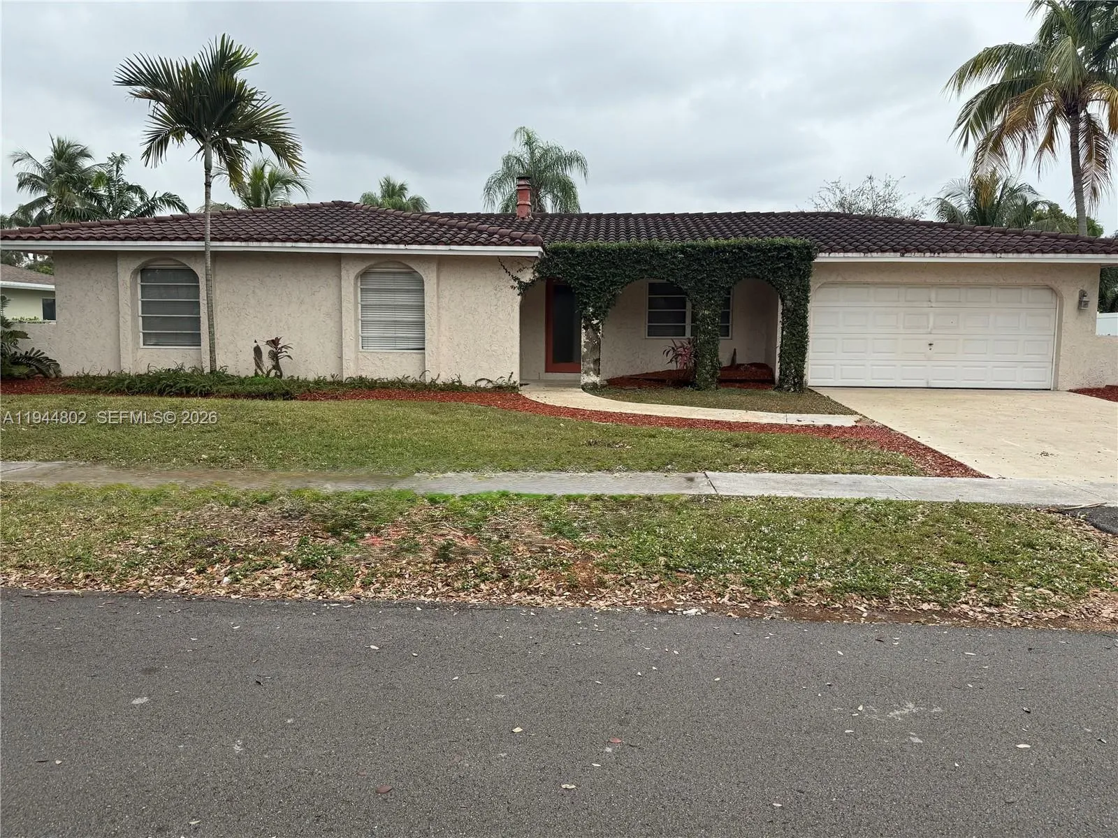 3 bedroom 2 bath for sale at 5940 SW 18th St, Plantation FL 33317