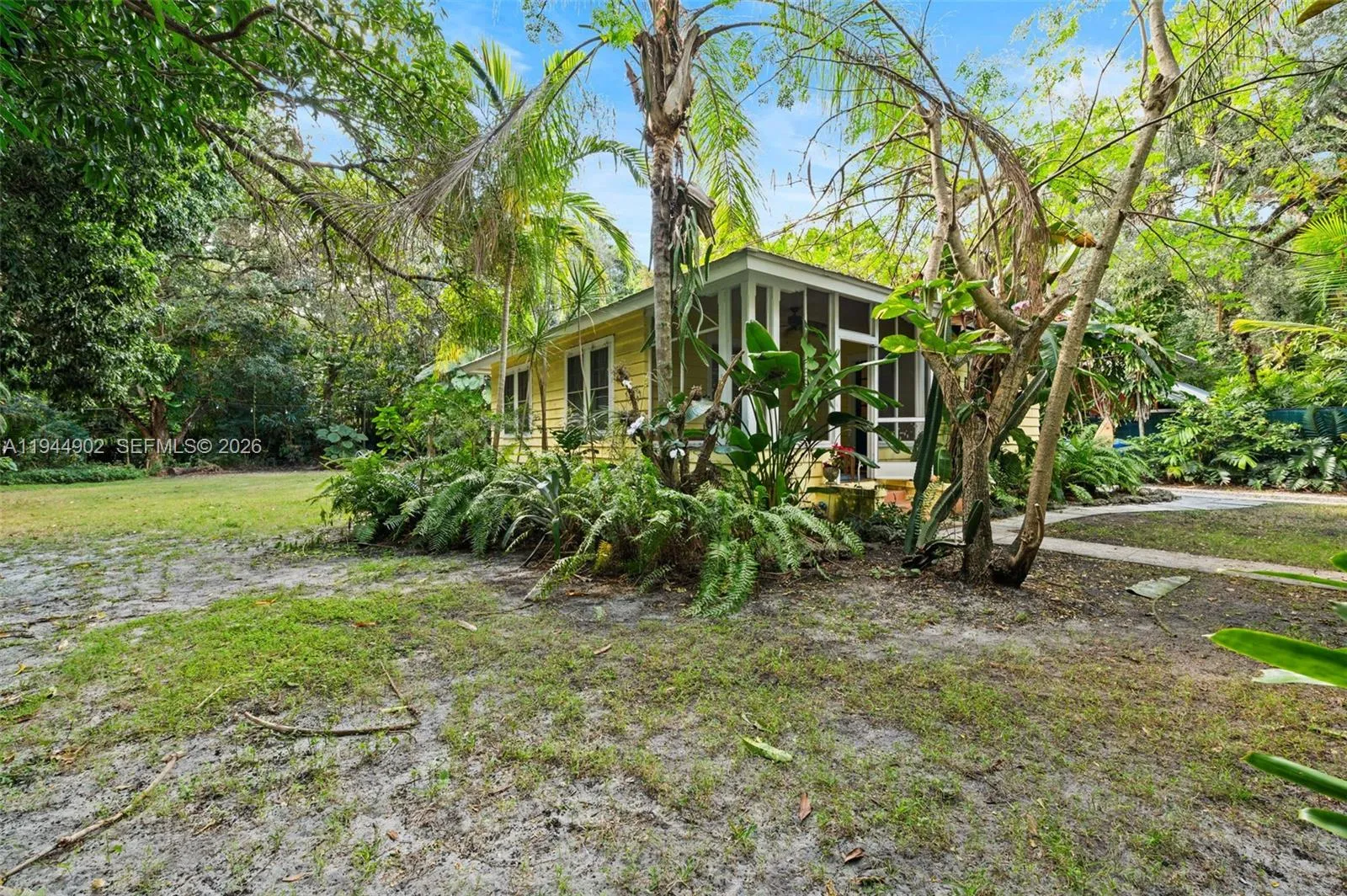 for sale at 3972 Loquat Ave, Miami FL 33133