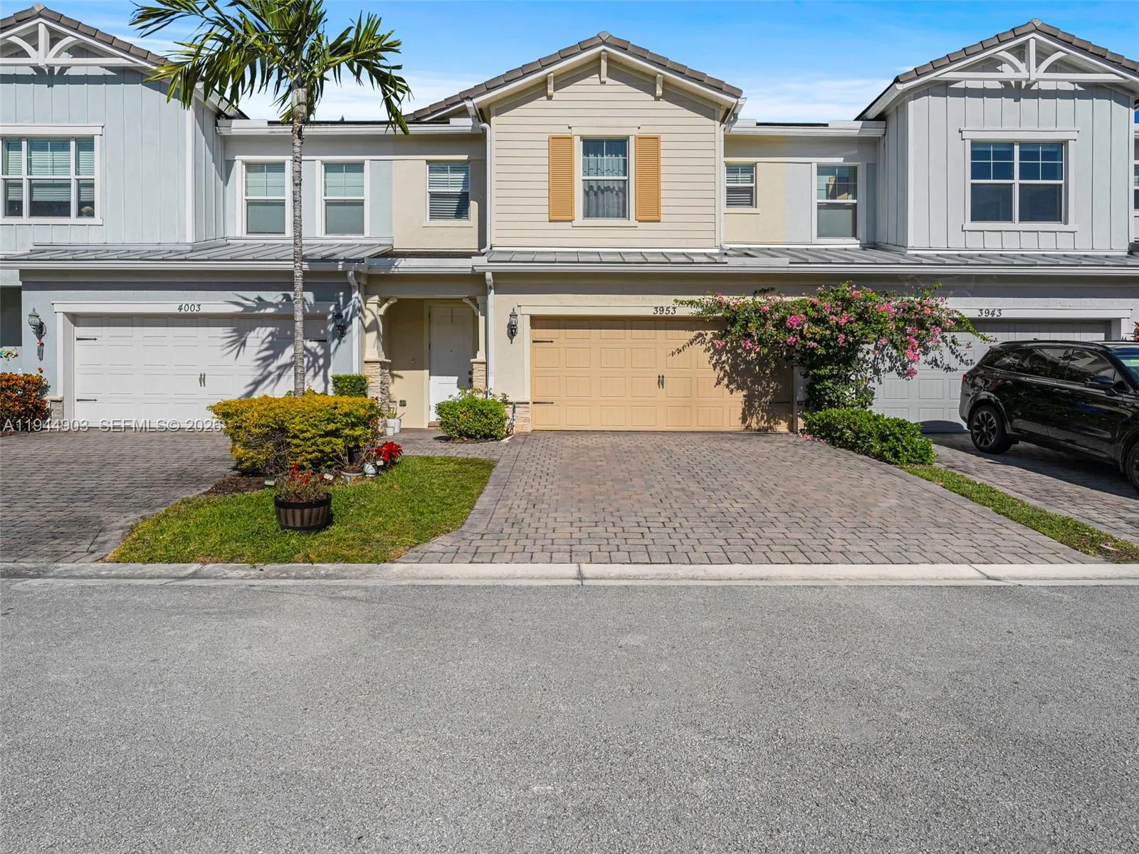 3953 Black Olive Ln, Hollywood FL 33021