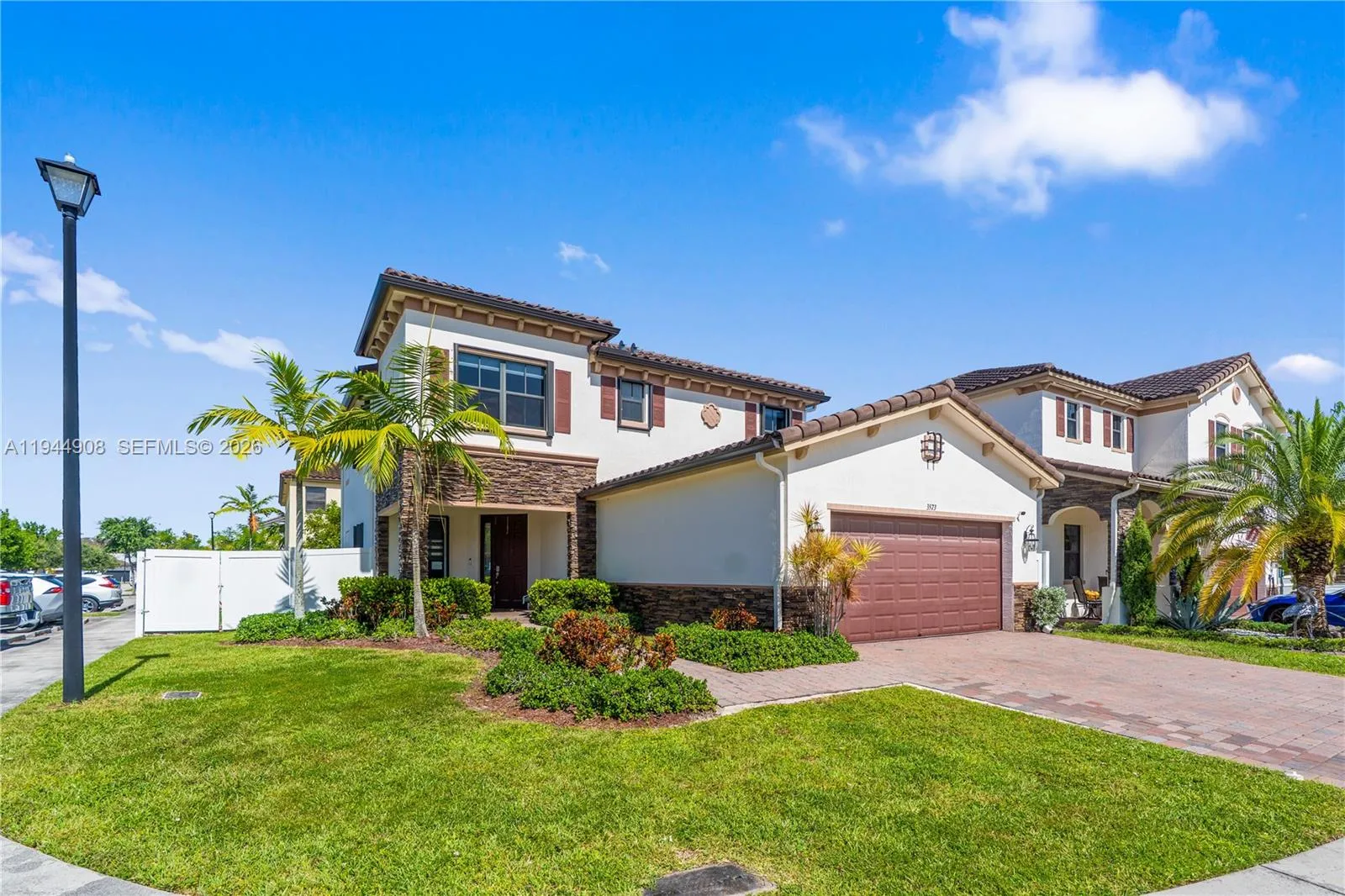 5 bedroom 3 bath for sale at 3573 W 93rd Pl, Hialeah FL 33018