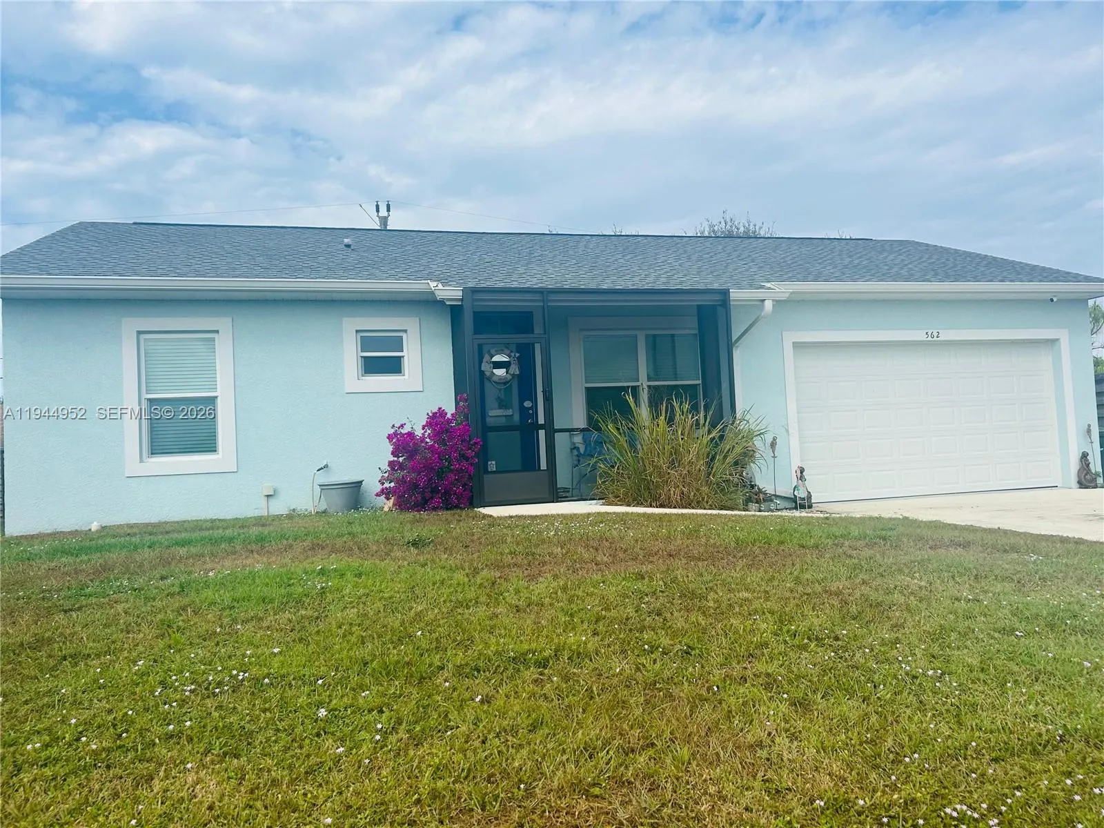 562 Flamingo Rd, Venice FL 34293