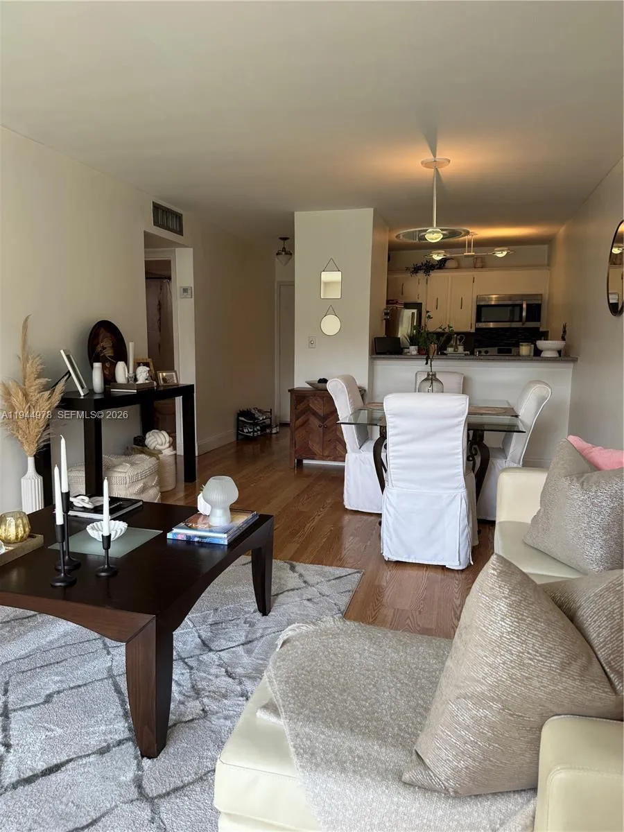 1225 NE 124th St # 33A, North Miami FL 33161