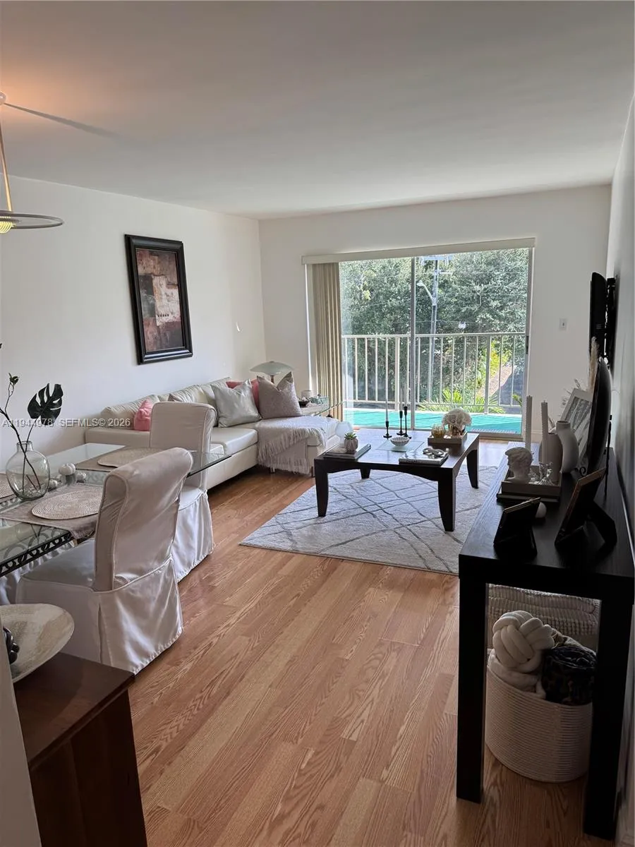 1225 NE 124th St # 33A, North Miami FL 33161