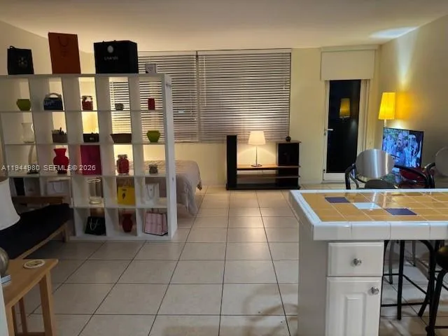 100 Lincoln Rd # 512, Miami Beach FL 33139