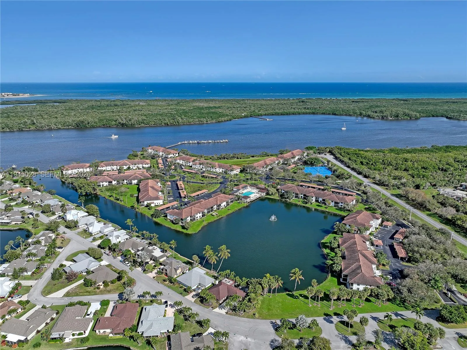 6142 SE Landing Way # 6, Stuart FL 34997