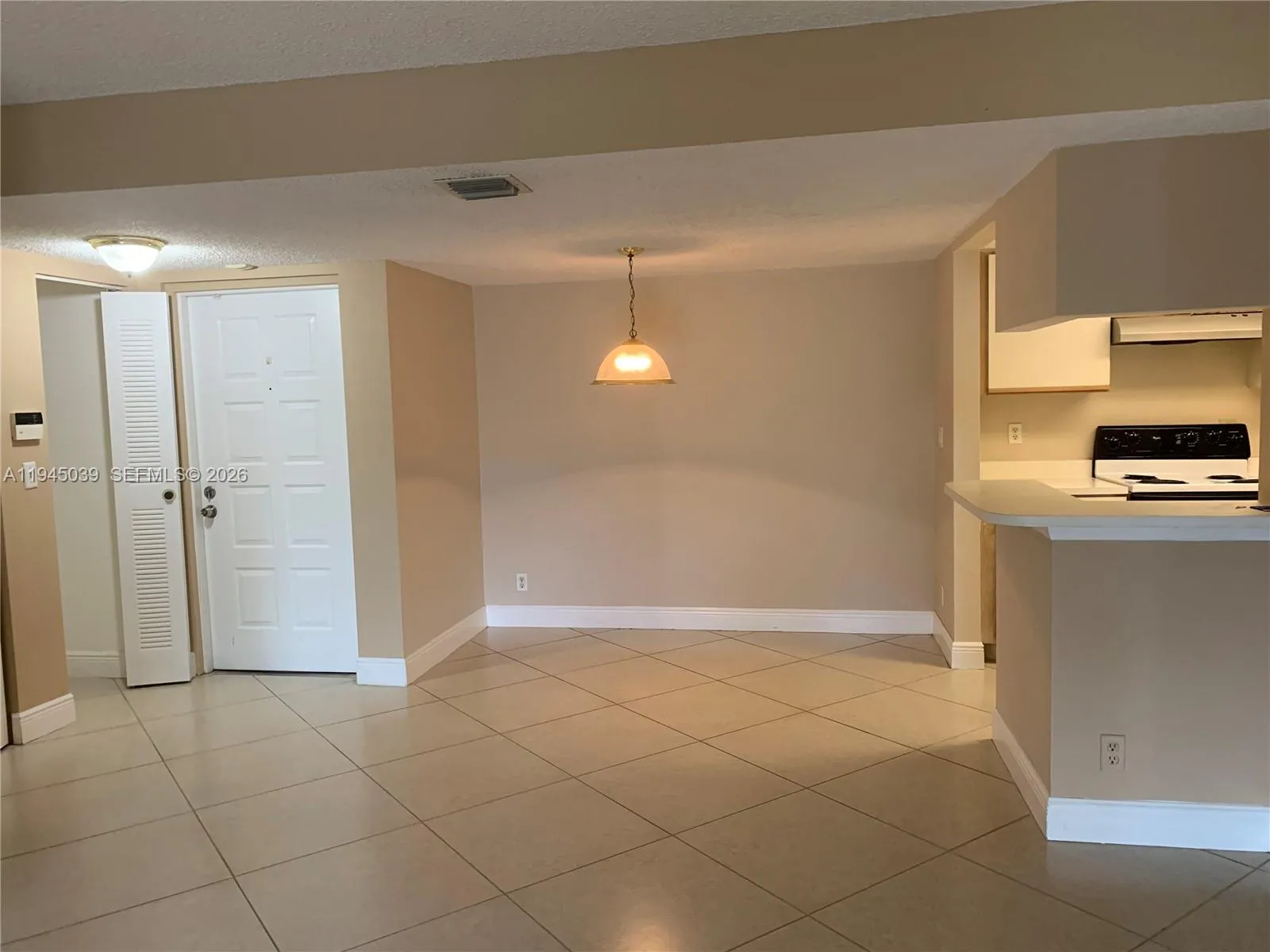 2 bedroom 2 bath for sale at 9977 Westview Dr # 116, Coral Springs FL 33076