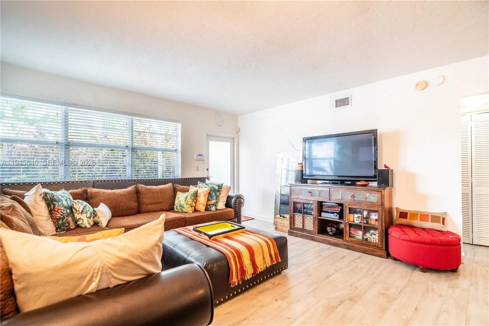350 S Shore Dr # 4, Miami Beach FL 33141