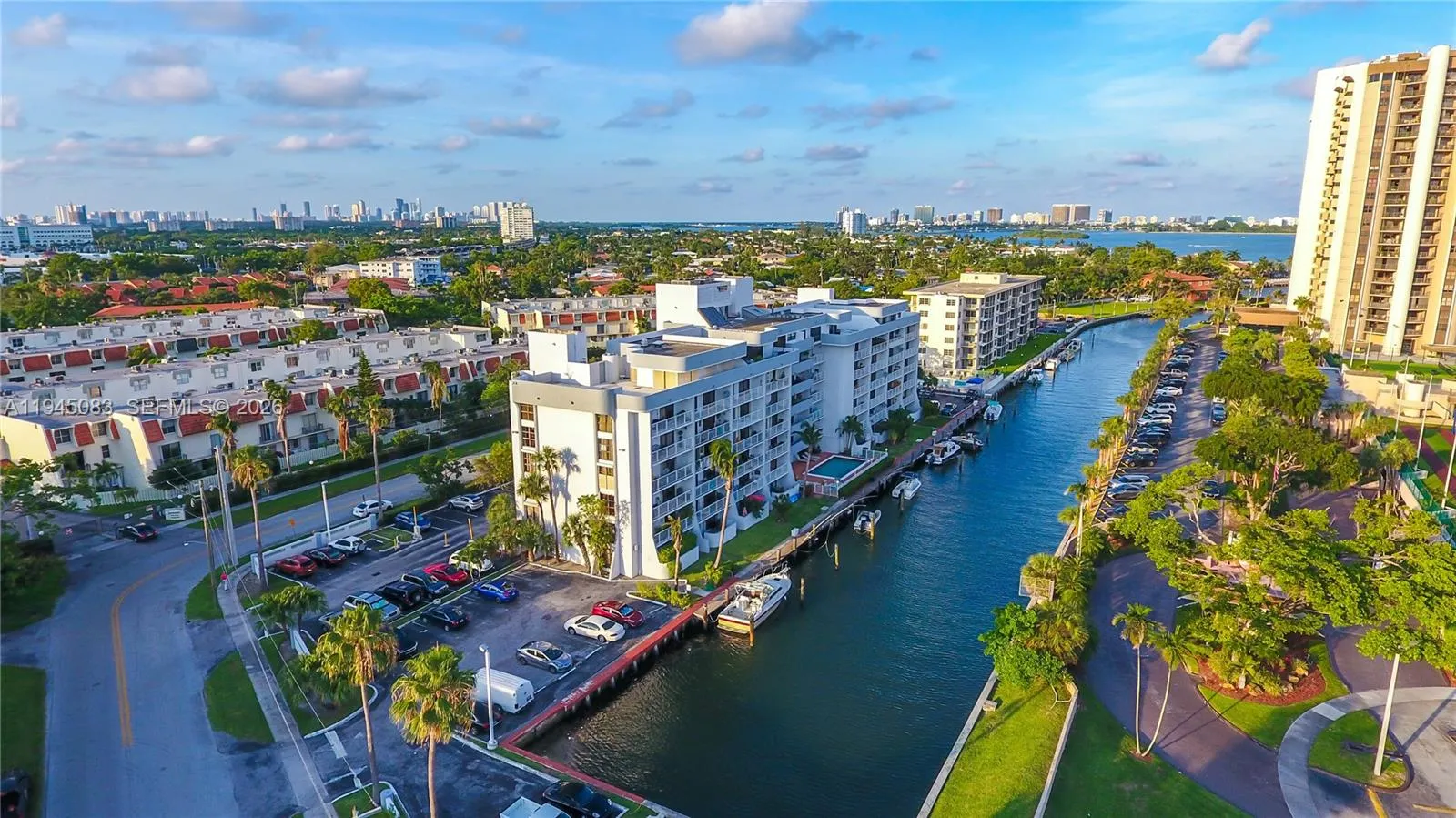 1650 NE 115th St # 505, Miami FL 33181
