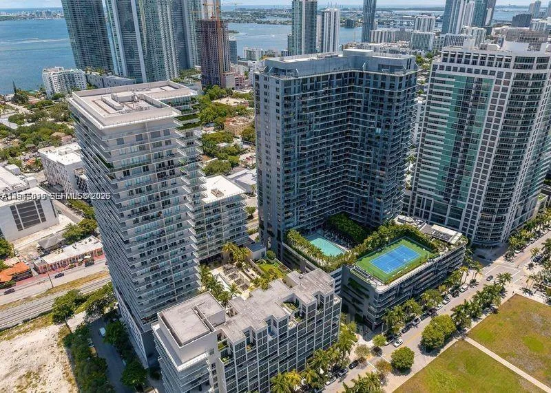 3470 E Coast Ave # H0603, Miami FL 33137