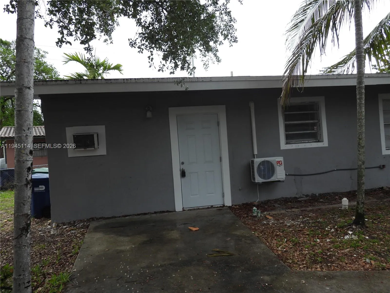 1572 NE 149th St, Miami FL 33161