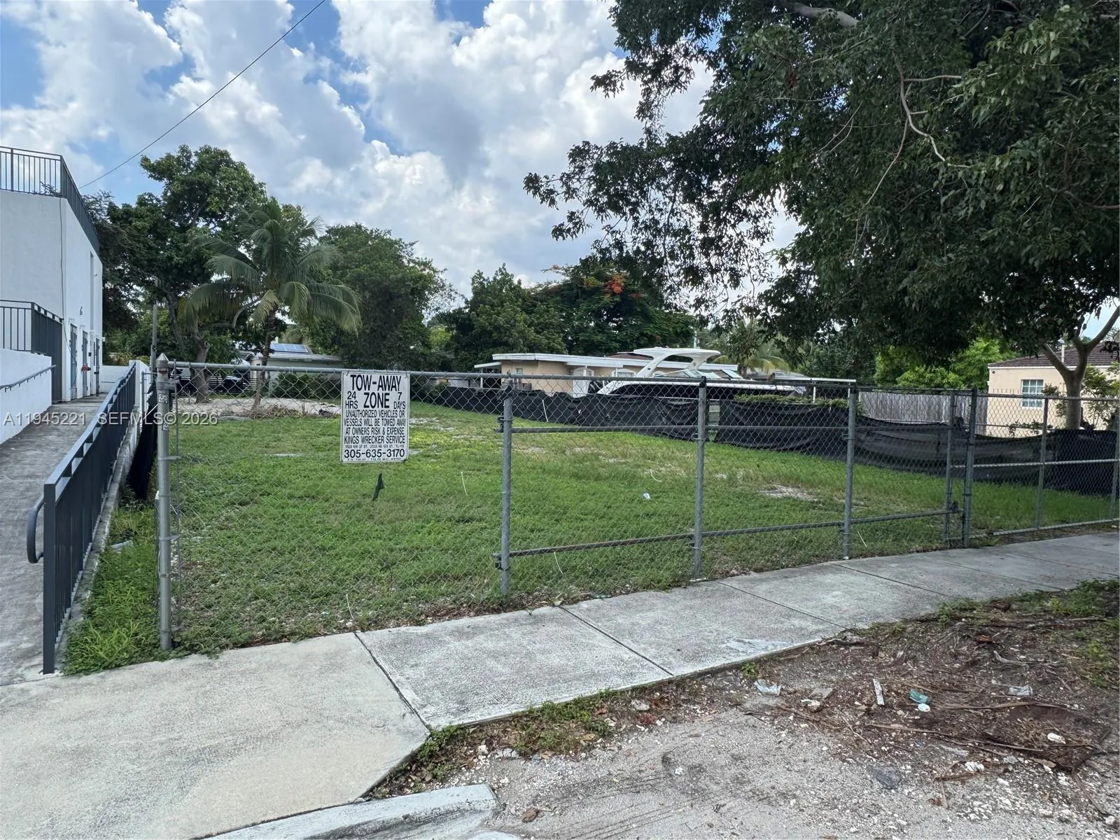 for sale at 2720 SW 17th St, Miami FL 33145