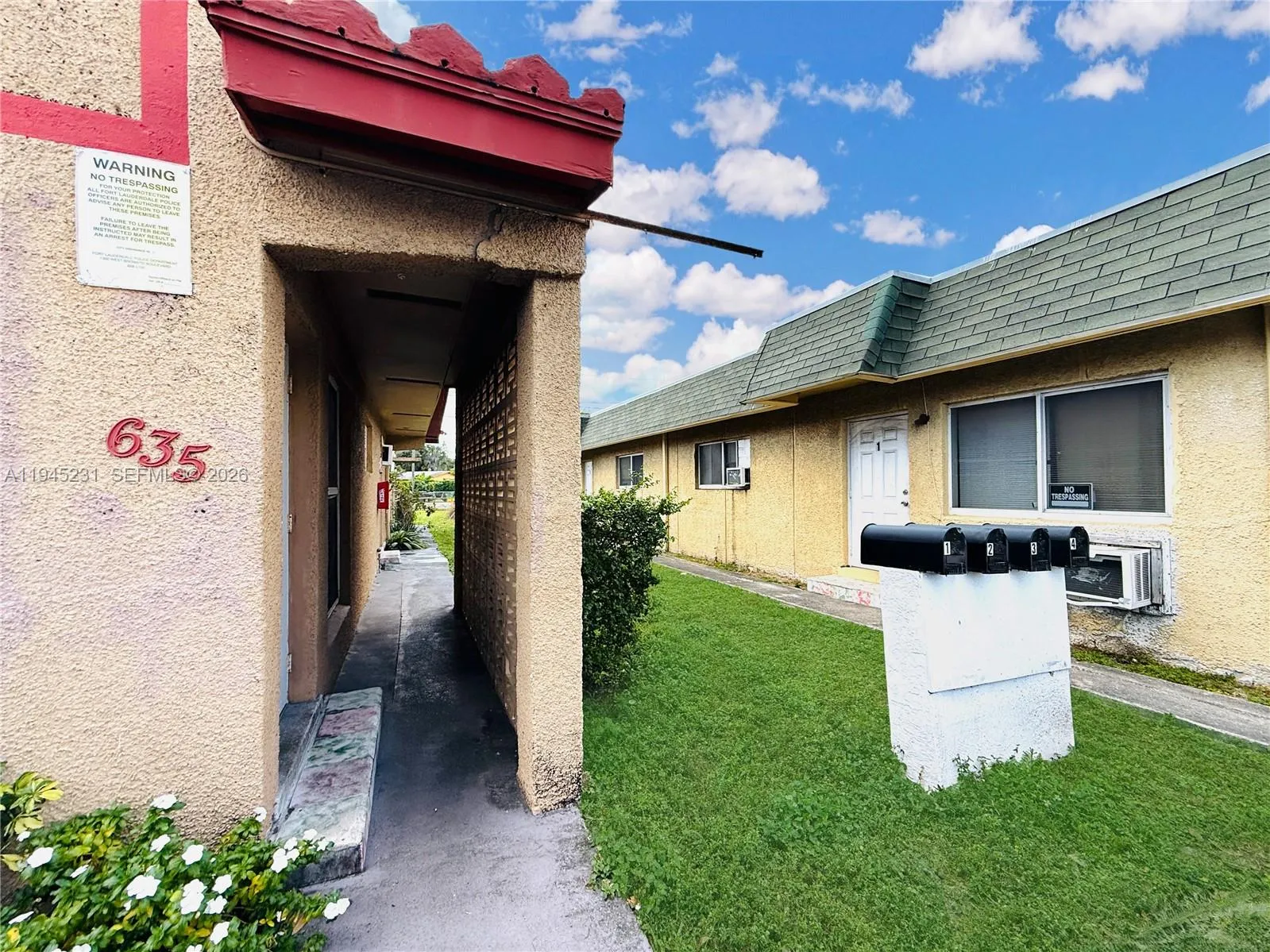 635 NW 22nd Rd, Fort Lauderdale FL 33311