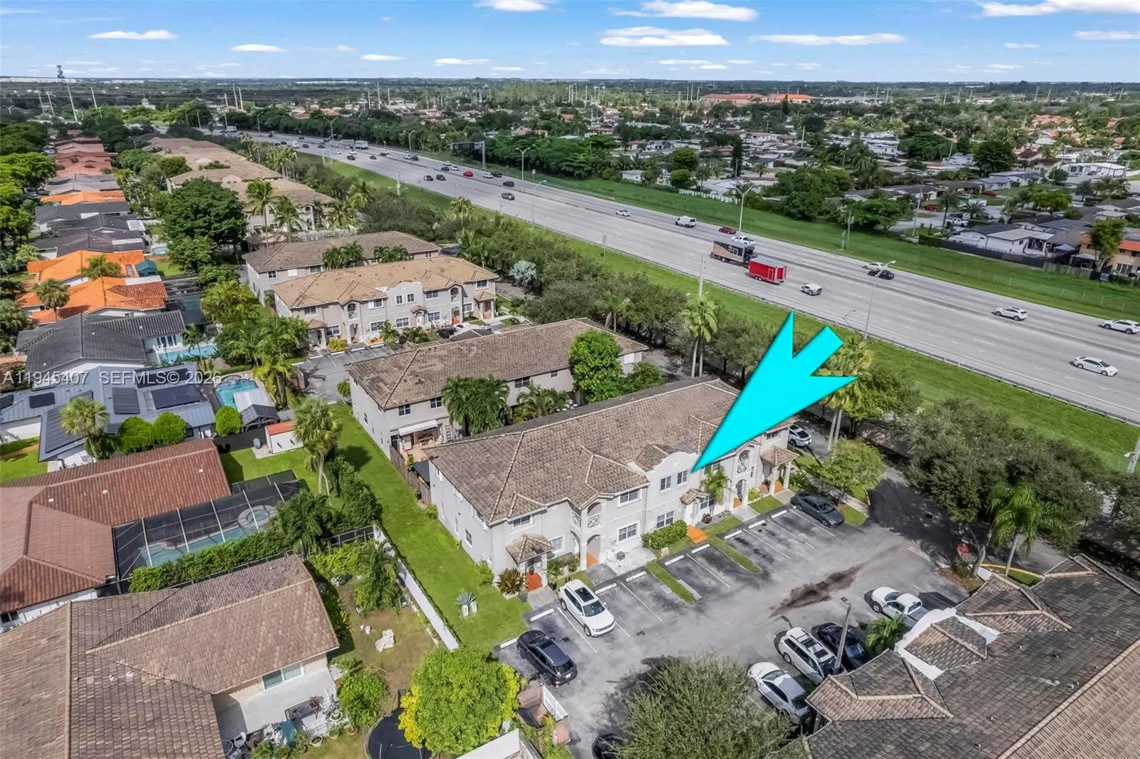 16618 NW 71st Ave, Miami Lakes FL 33014
