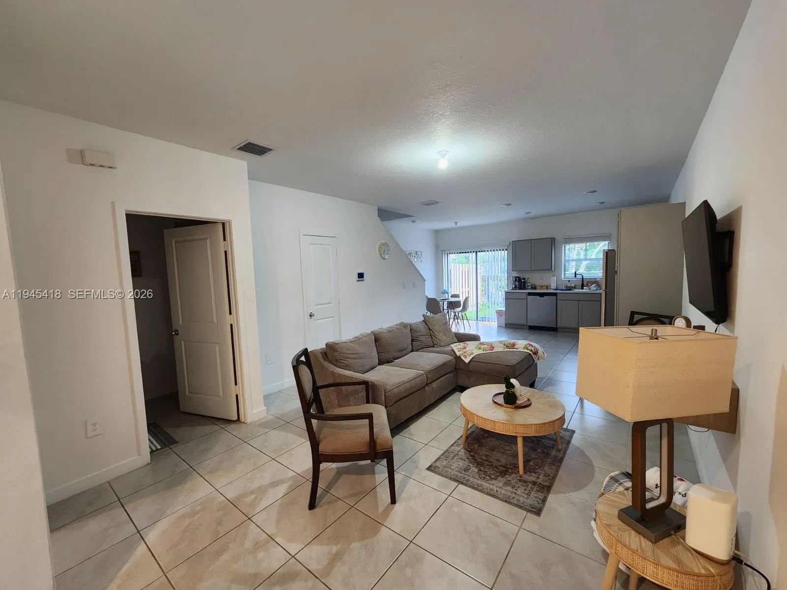 3 bedroom 3 bath for sale at 326 NE 1st Dr, Florida City FL 33034