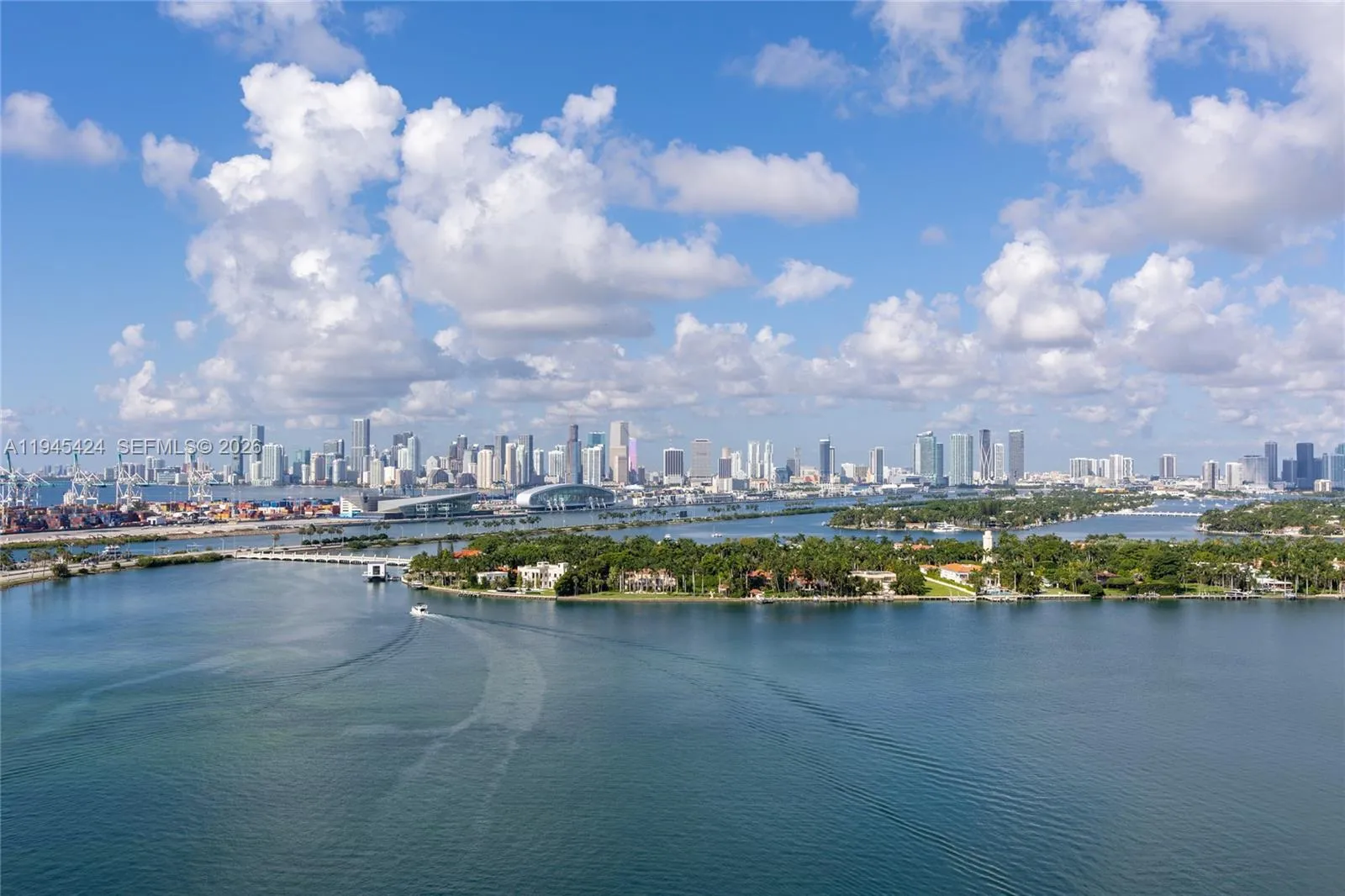 2 bedroom 2 bath for sale at 540 West Ave # 2311, Miami Beach FL 33139