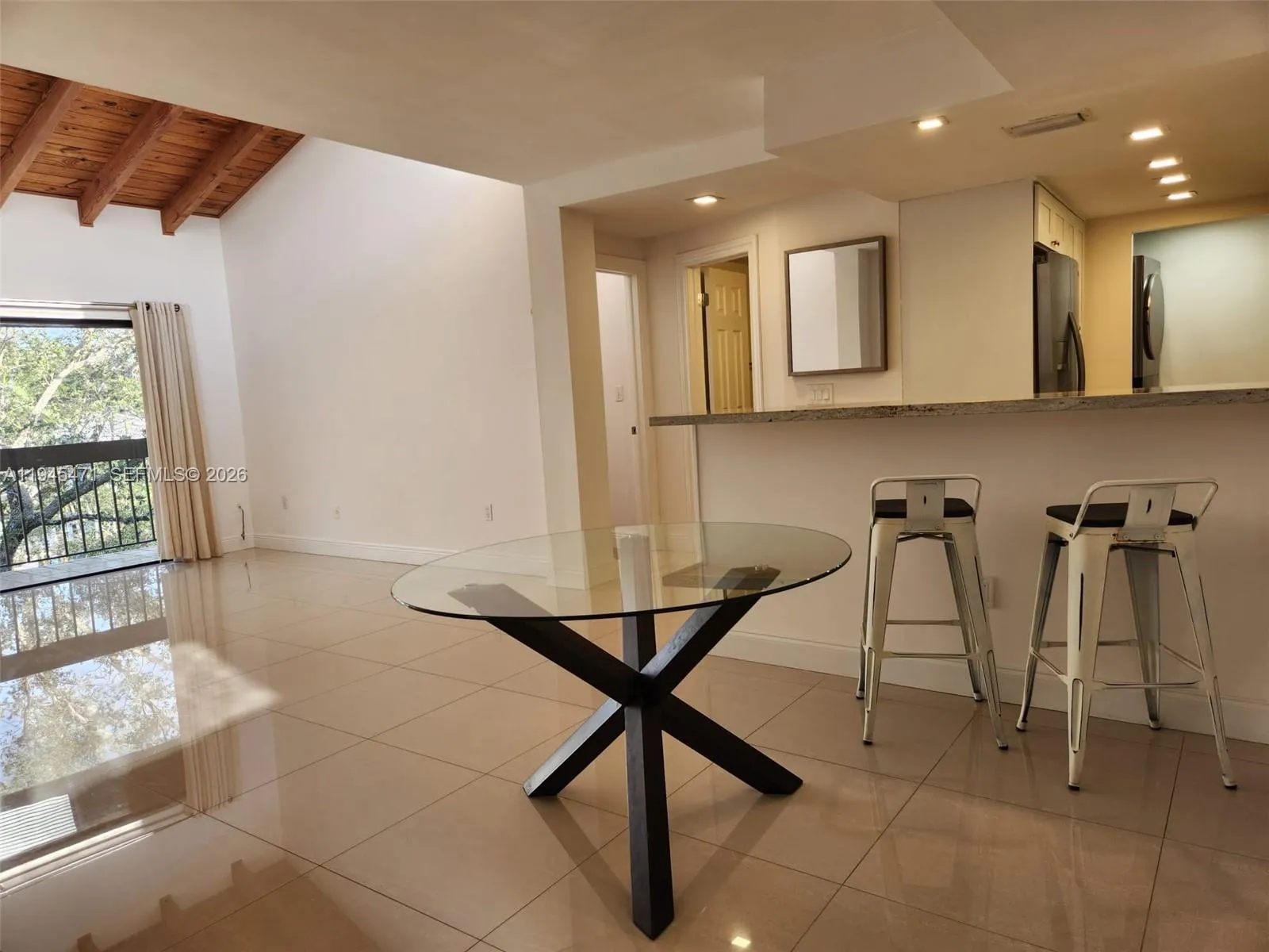 5201 Orduna Dr # 14, Coral Gables FL 33146