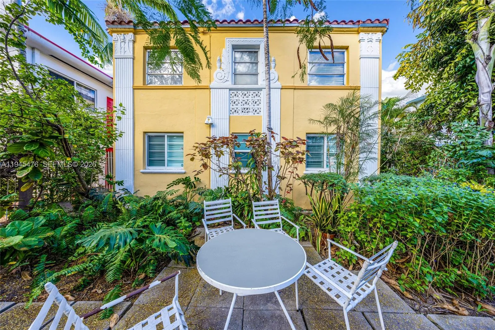 2 bedroom 1 bath for sale at 844 Jefferson Ave # 2, Miami Beach FL 33139