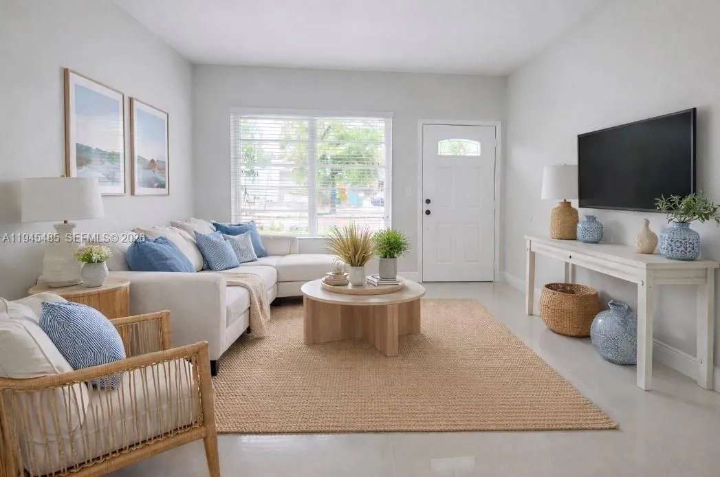 75 SW 32nd Ct Rd, Miami FL 33135