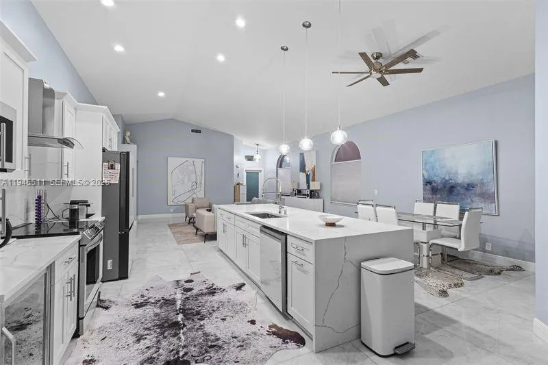 6952 NW 27th Ct # 6952, Margate FL 33063
