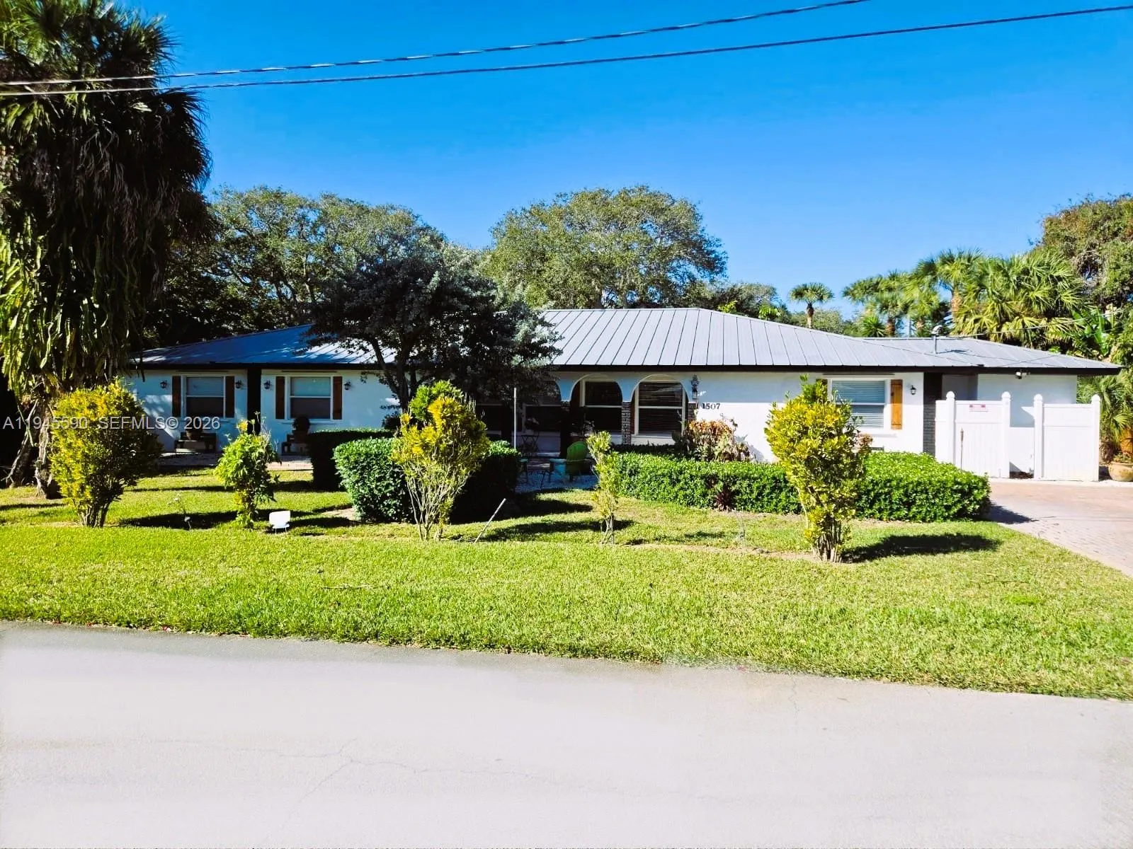 for sale at 1505 Coral Ave, Vero Beach FL 32963