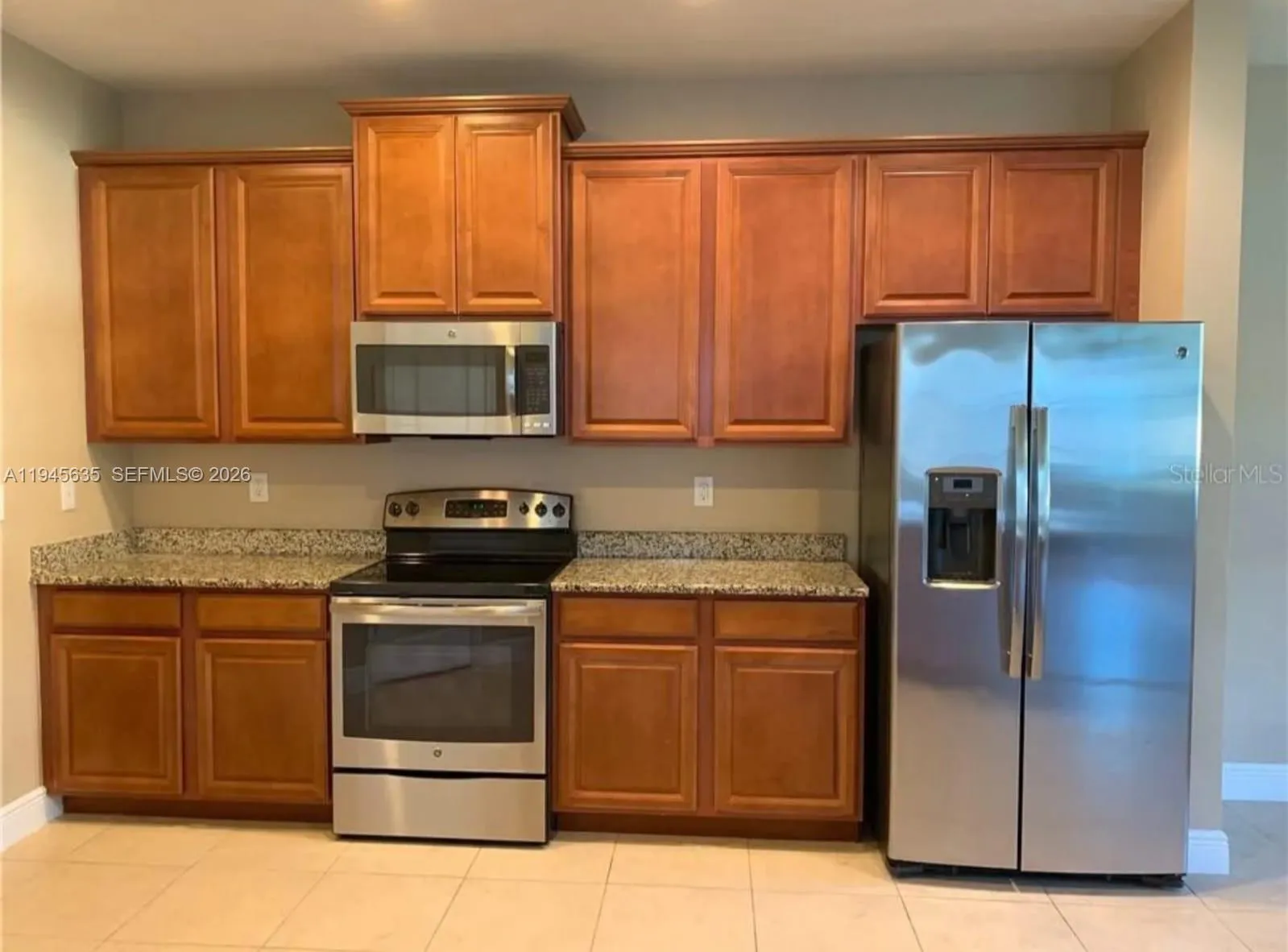 11016 tahiti isle ln, Other City - In The State Of Florida FL 33647