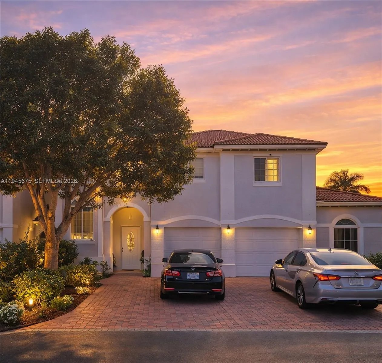 4 bedroom 2 bath for sale at 13658 SW 142nd Ter, Miami FL 33186