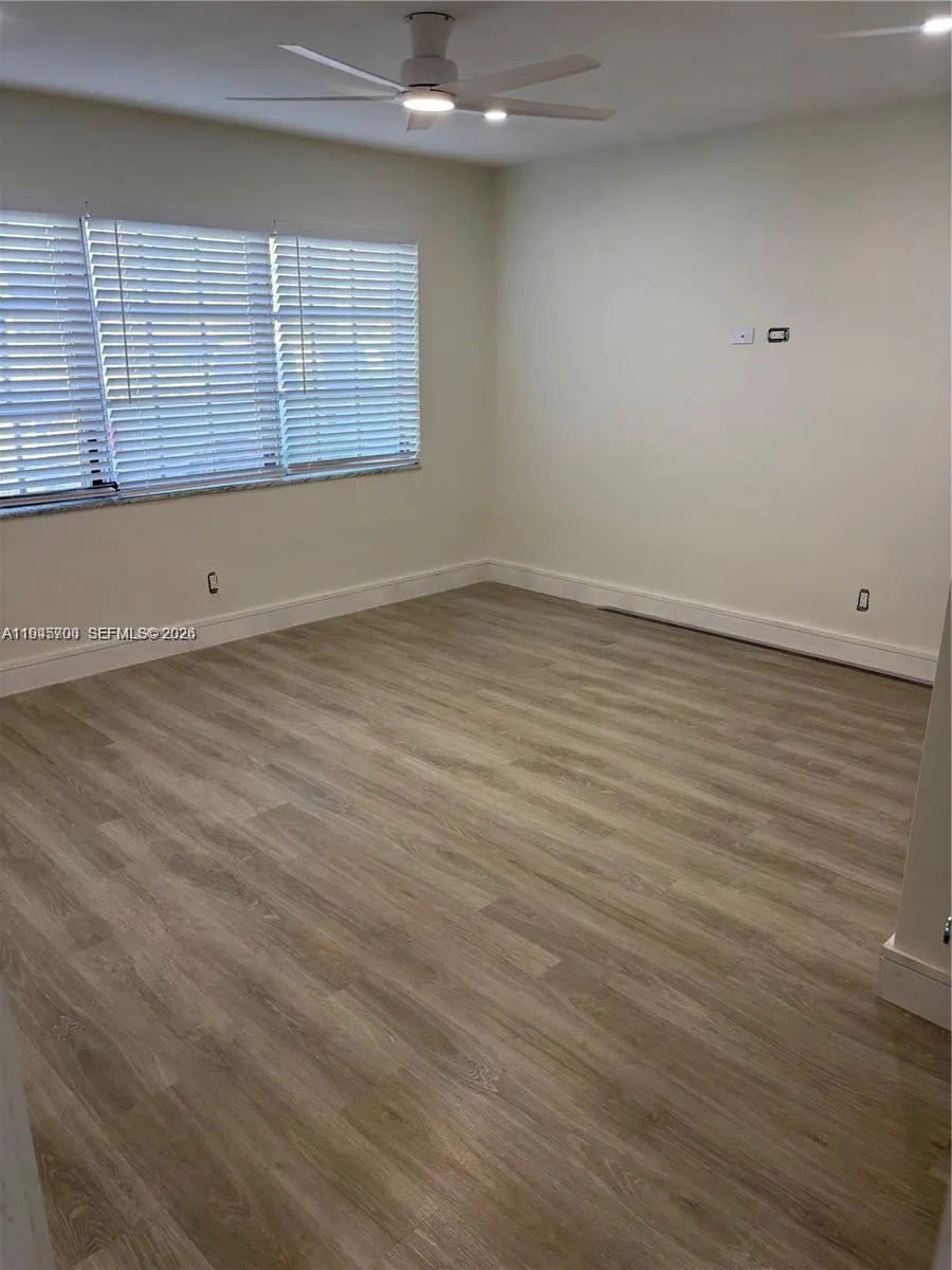 1431 S 14th Ave # 107, Hollywood FL 33020