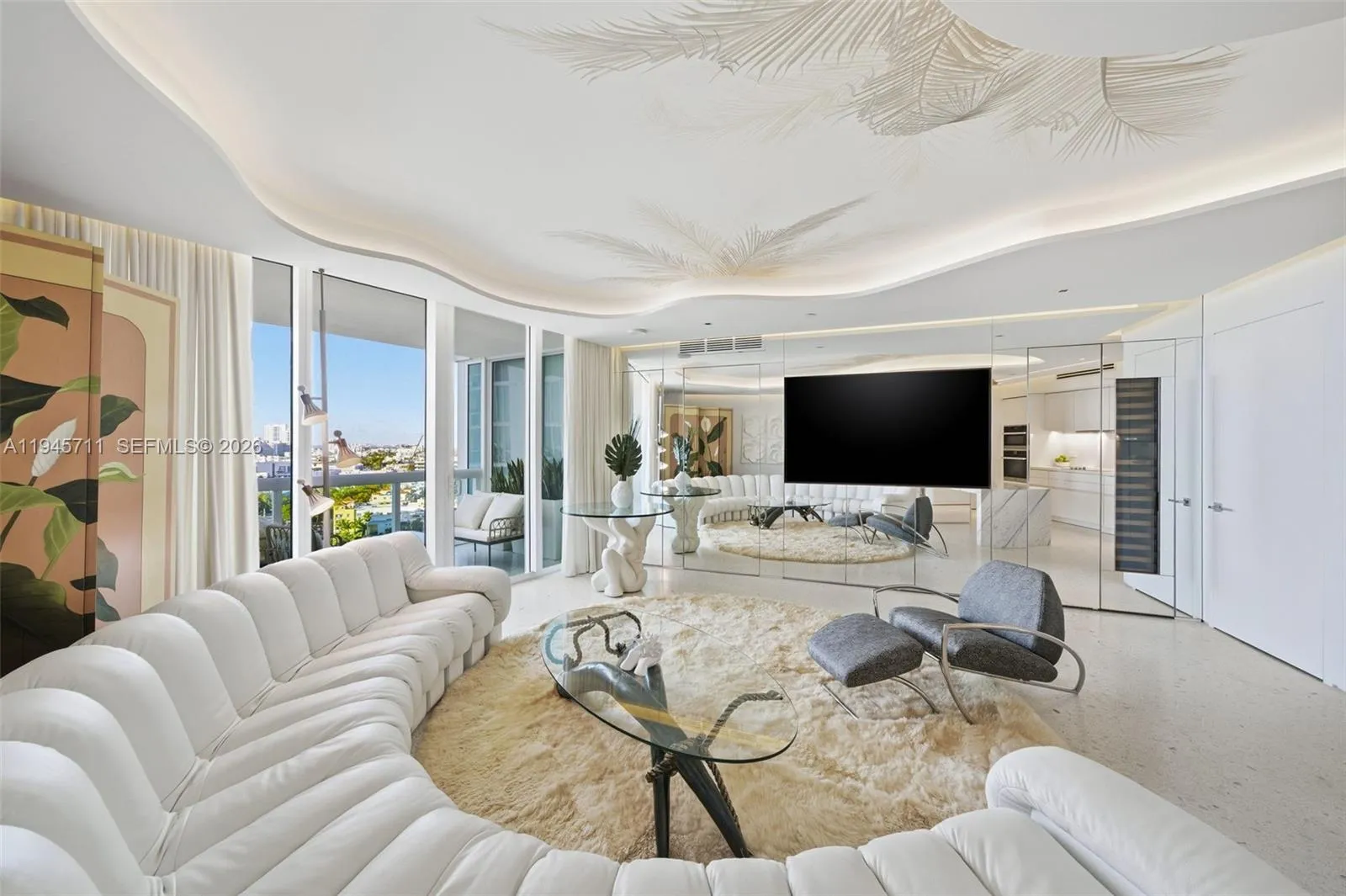 1000 S Pointe Dr # 1606, Miami Beach FL 33139
