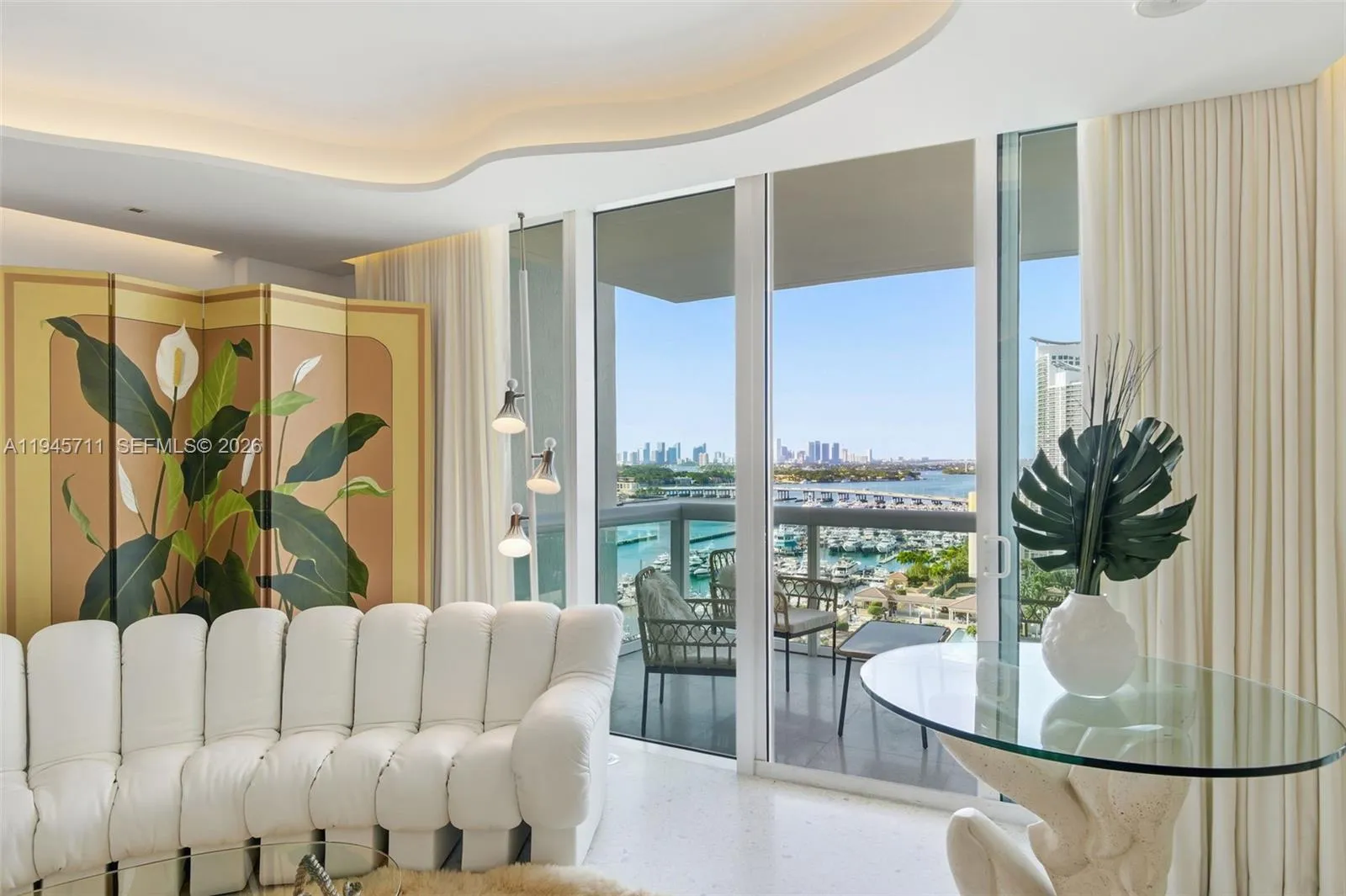 1000 S Pointe Dr # 1606, Miami Beach FL 33139