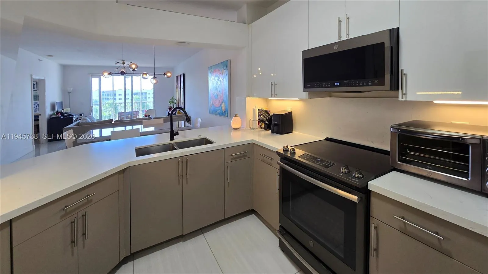 10730 NW 66th St # 502, Doral FL 33178
