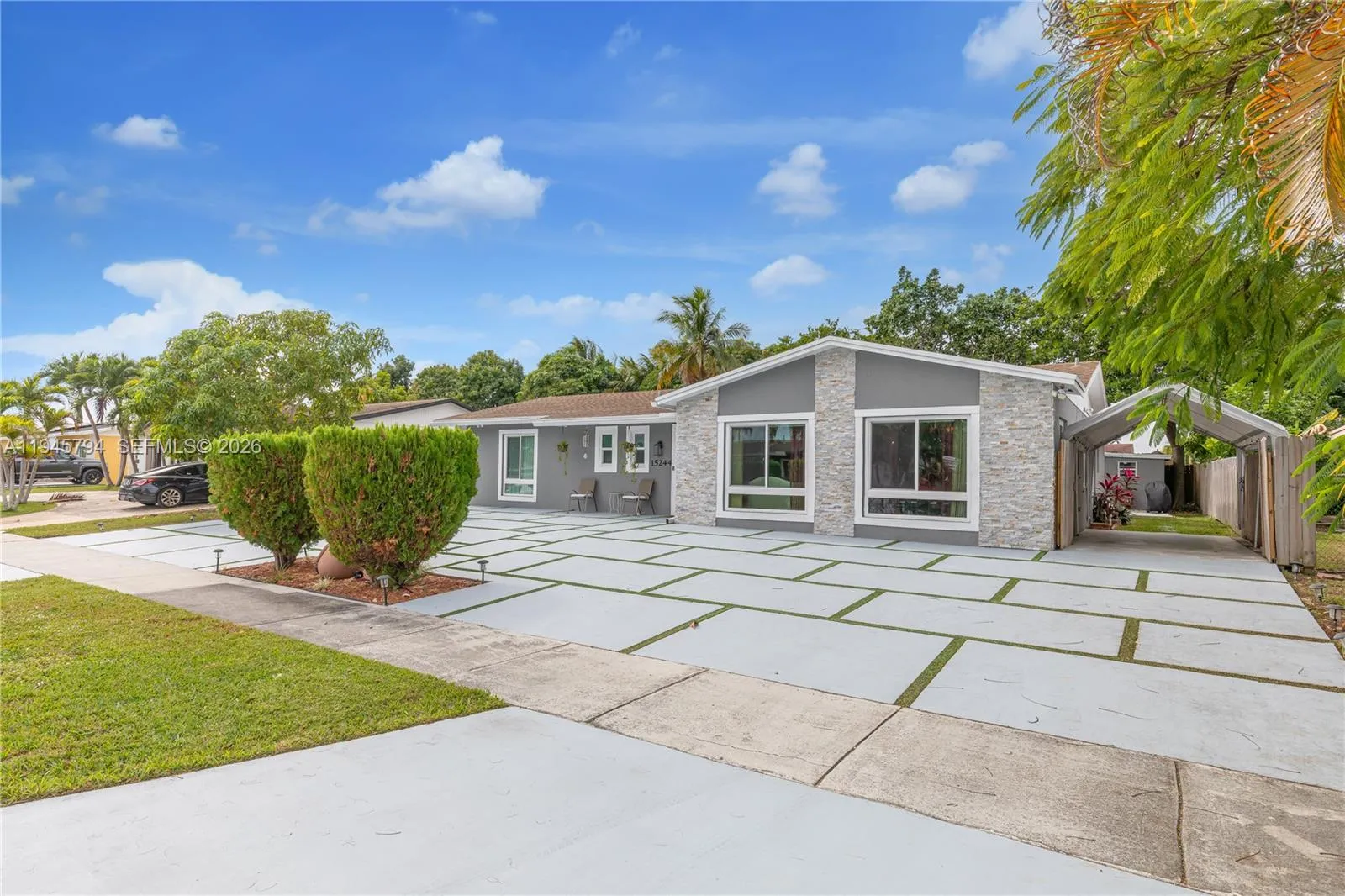 15244 SW 108th Ct, Miami FL 33157