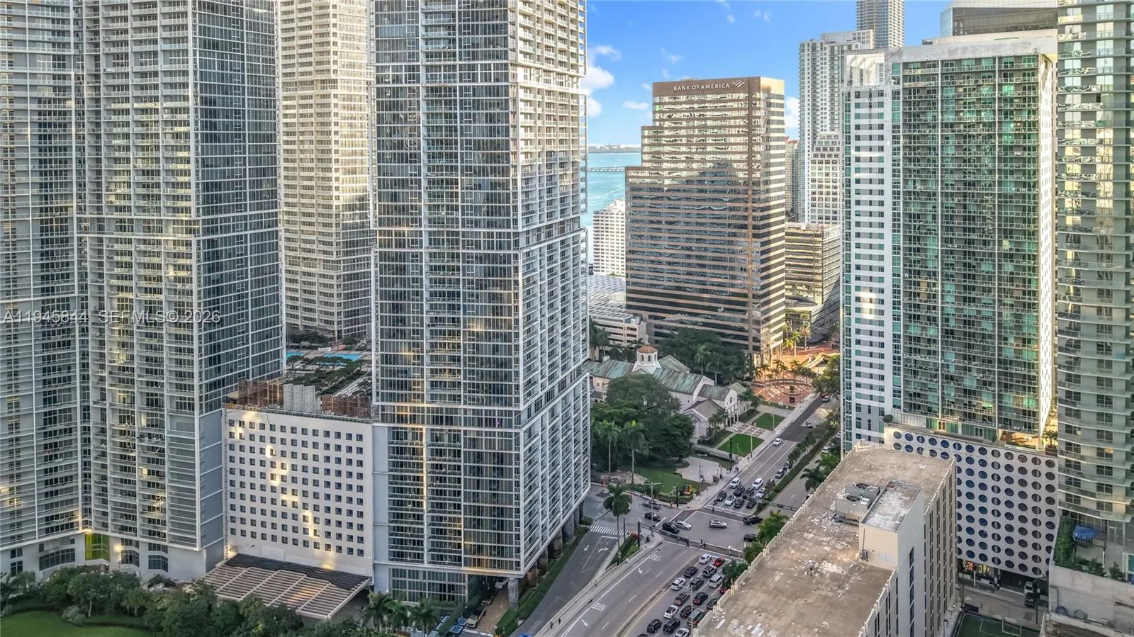 475 Brickell Ave # 4215, Miami FL 33131