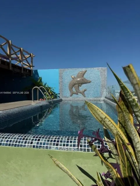 2 bedroom 3 bath for sale at 1405 25 th street # 1405, FL