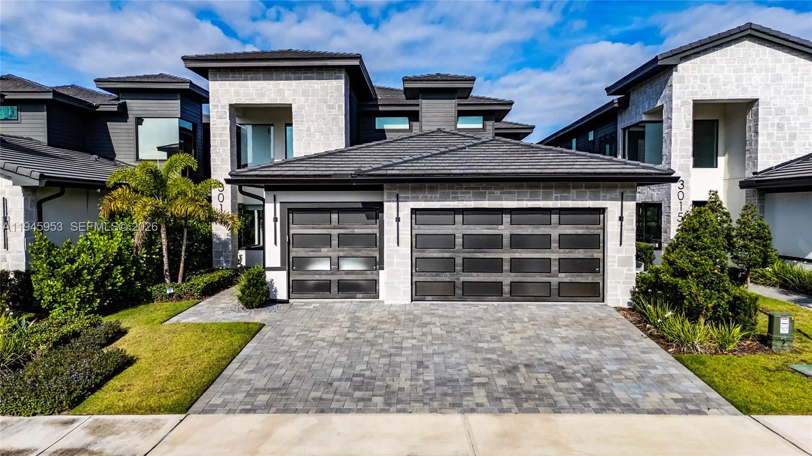 4 bedroom 3 bath for sale at 3011 Kensington av, Davenport FL 33837