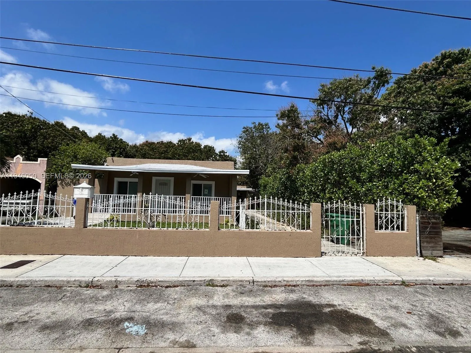 261 NW 49th St # A, Miami FL 33127