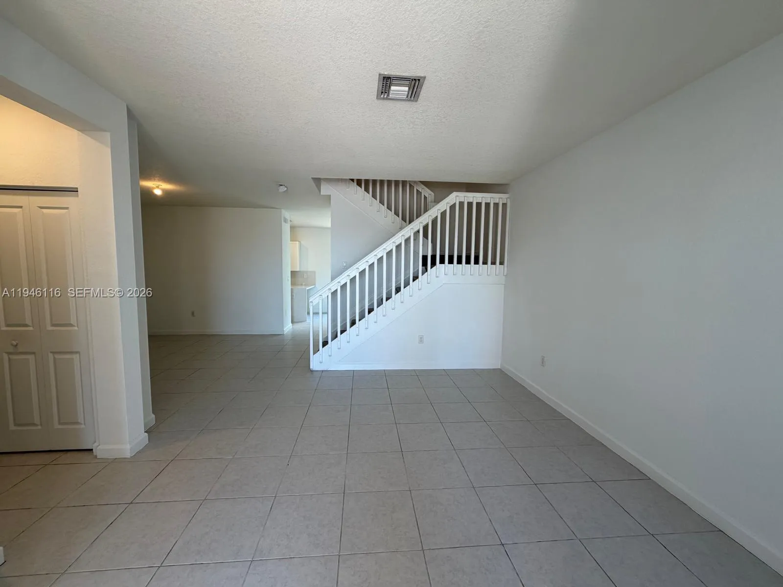 3326 W 112th St, Hialeah FL 33018
