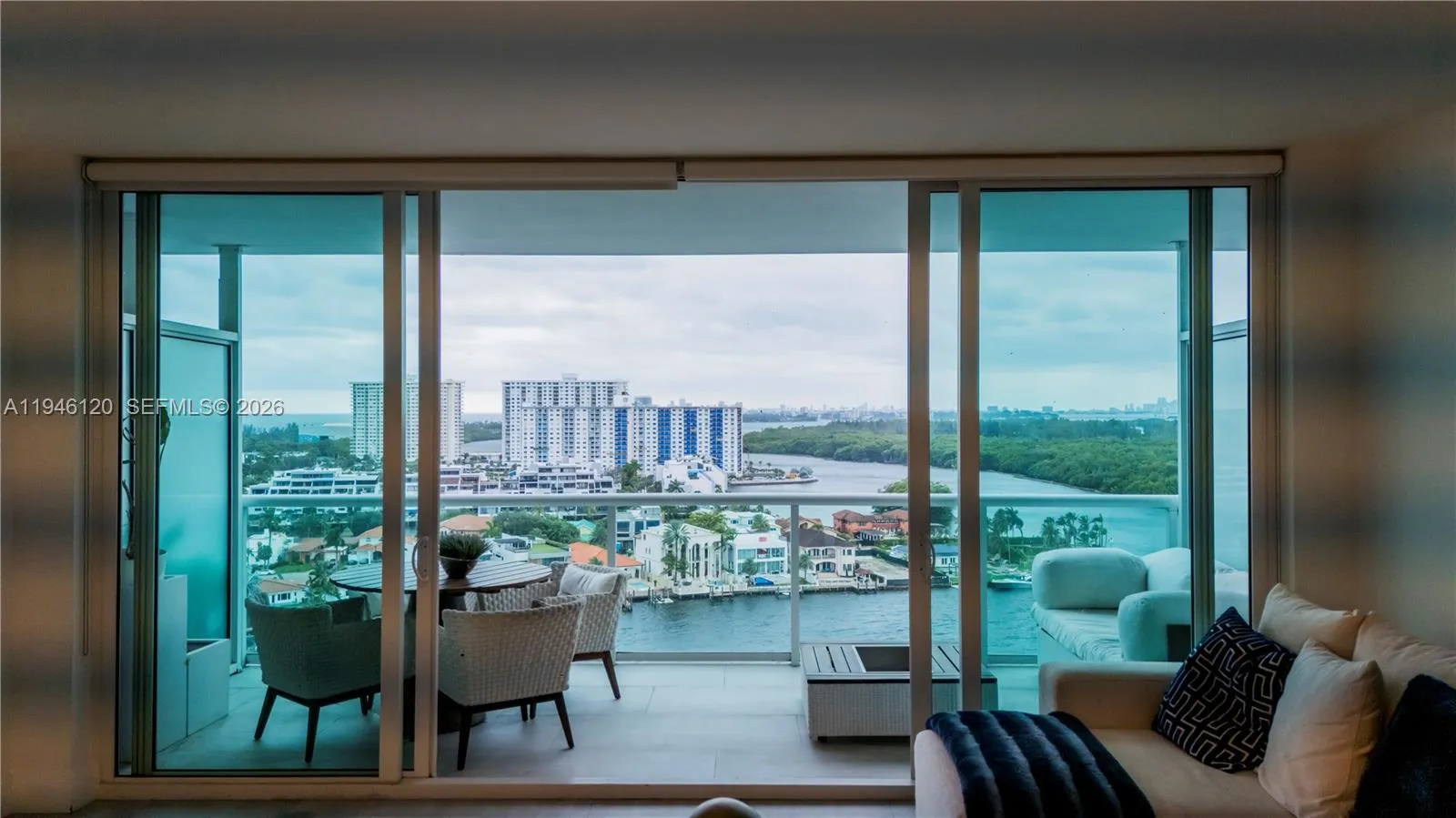 400 Sunny Isles Blvd # 1504, Sunny Isles Beach FL 33160